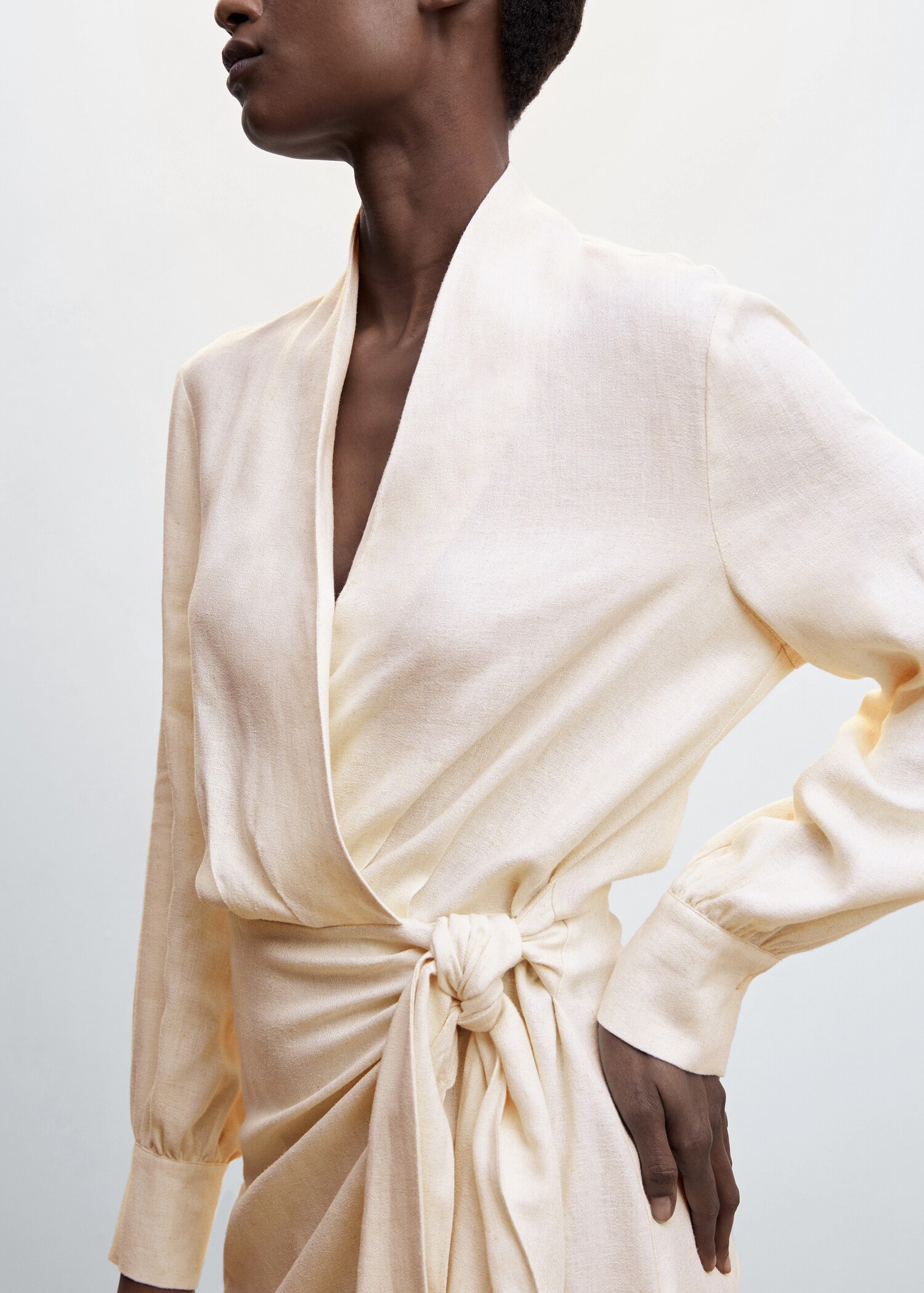 Draped wrap dress - Details of the article 6