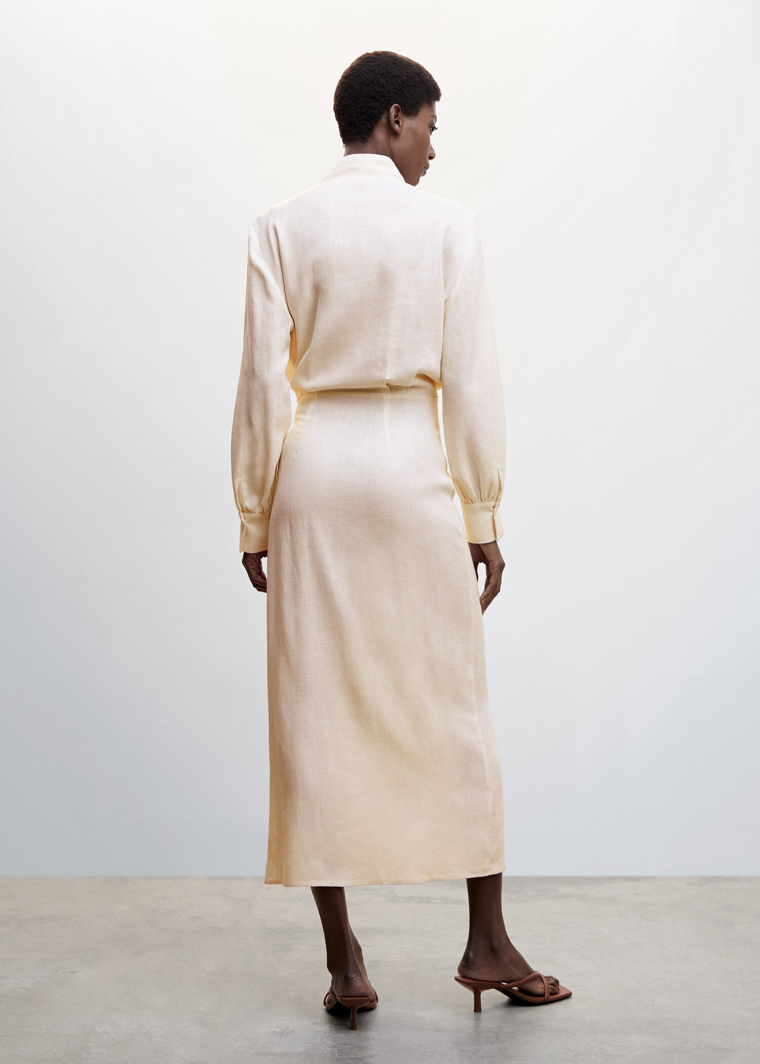 Draped wrap dress - Reverse of the article