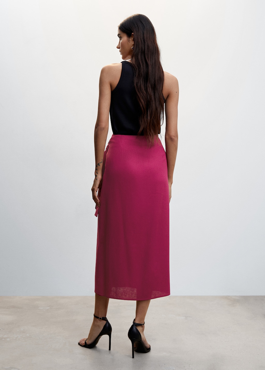 Burgundy skirt mango hotsell