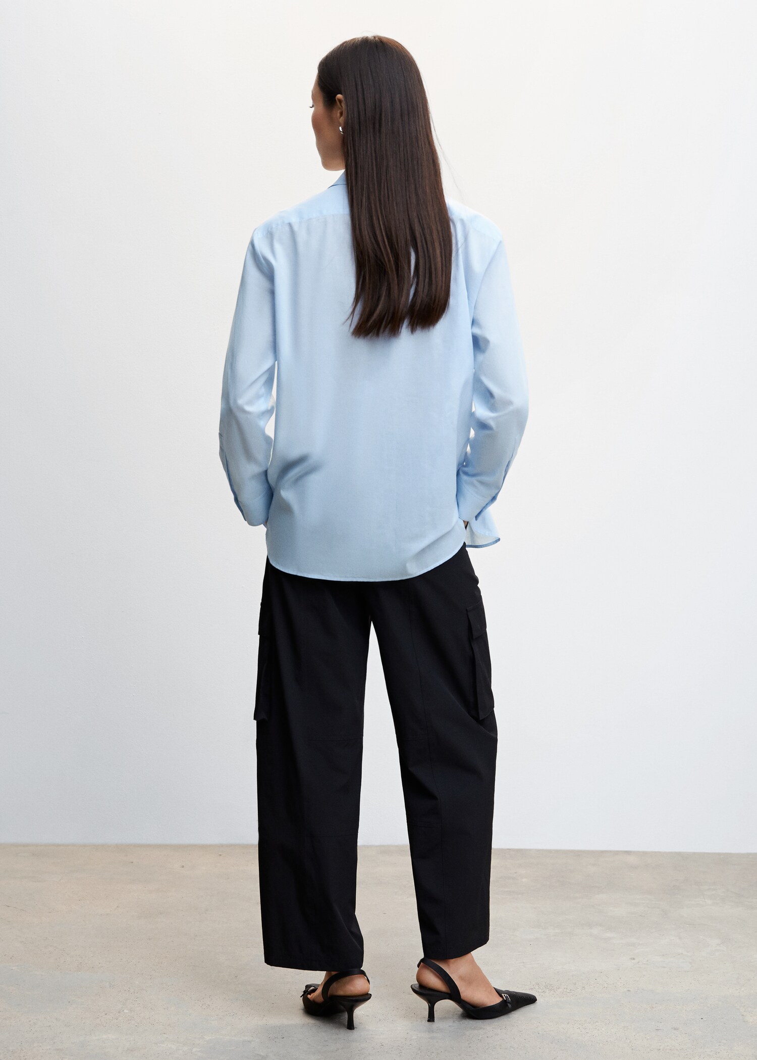 Camisa básica algodón - Reverso del artículo
