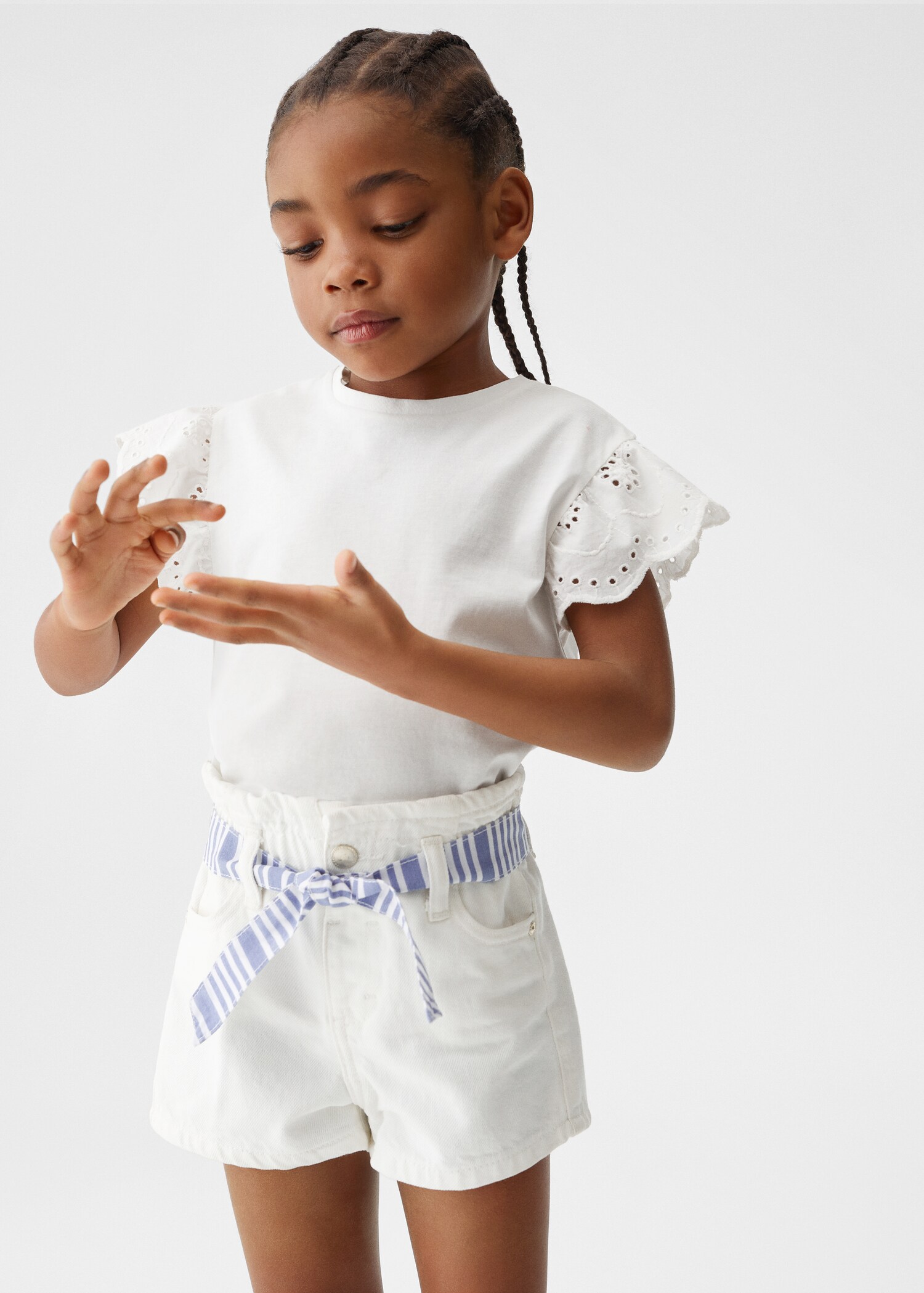 تي شيرت بكشكشة بارزة - رؤية وسط