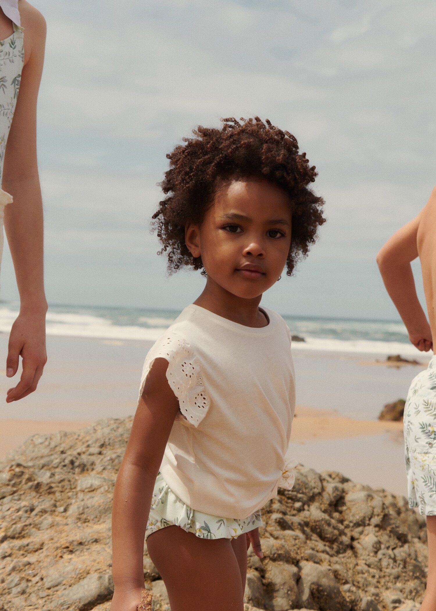 تي شيرت بكشكشة بارزة - تفاصيل المنتج 5