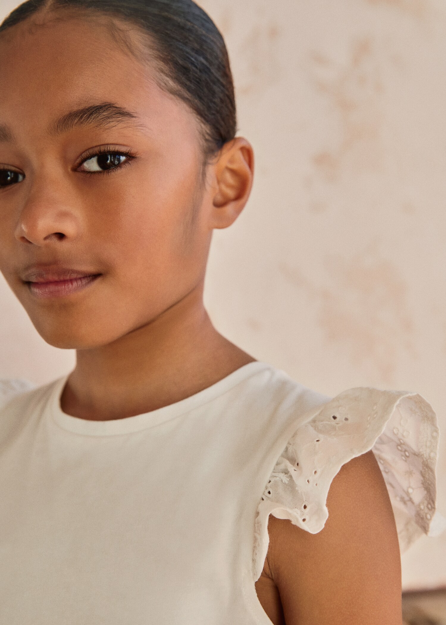 Ruffled sleeve T-shirt - Details of the article 5