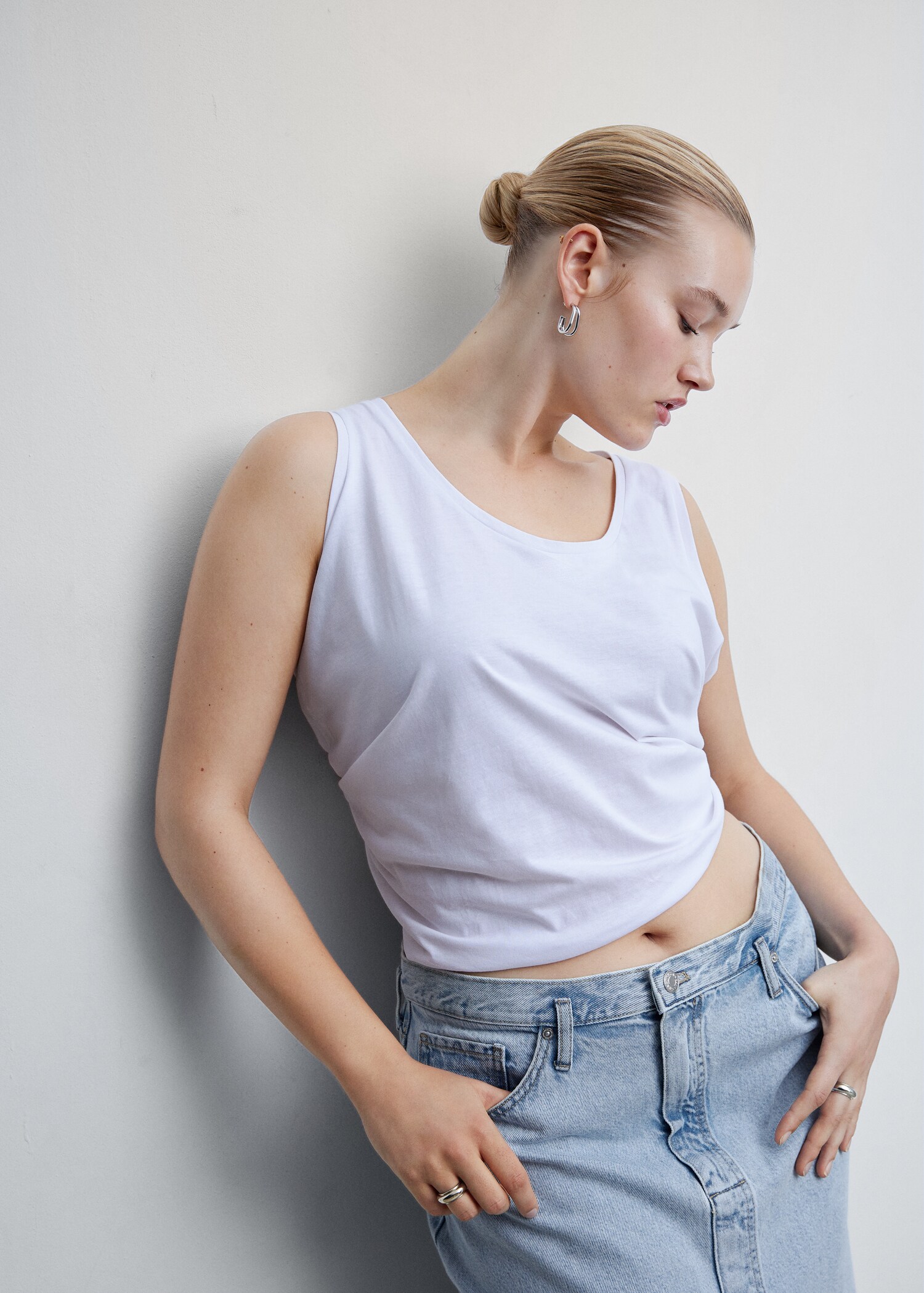 Denim midi-skirt - Details of the article 4
