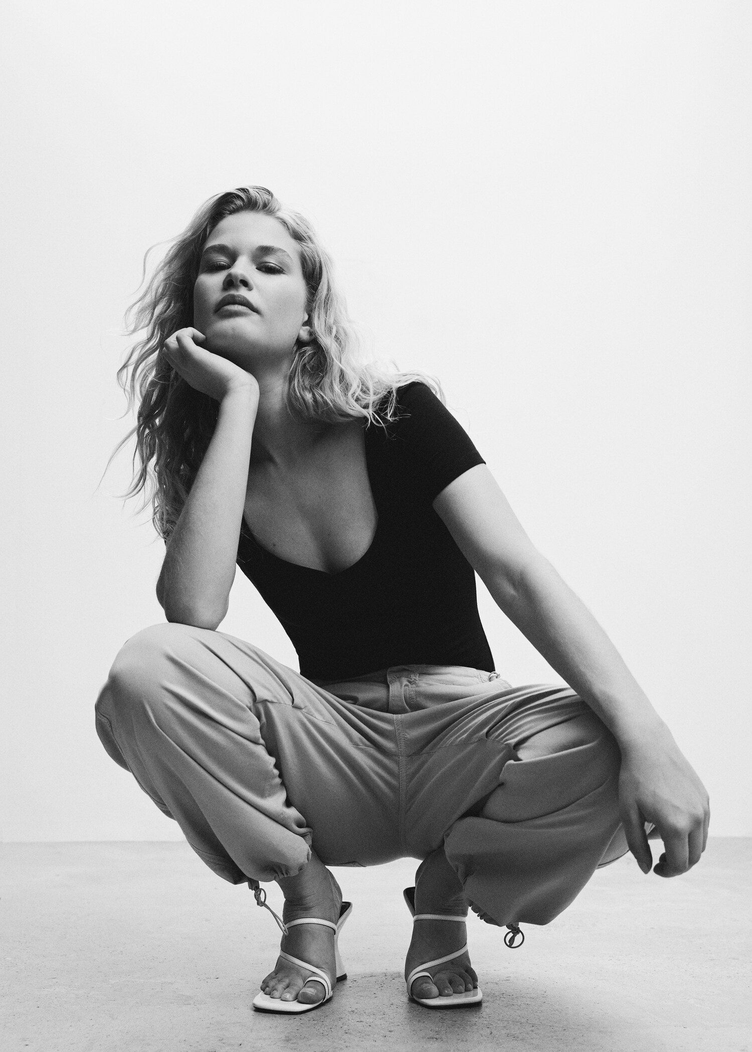 Short sleeve bodysuit - Details of the article 2