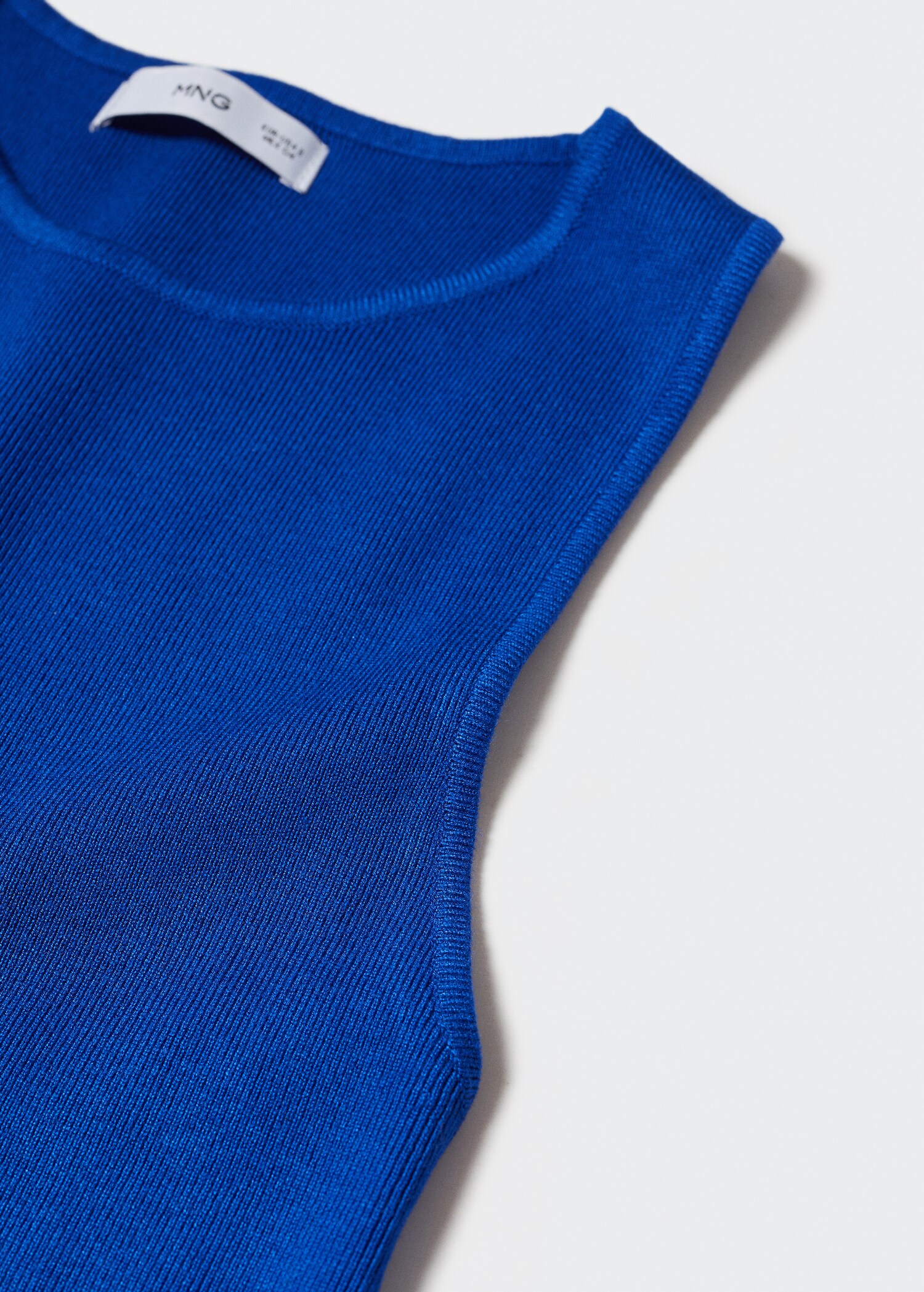 Knitted top with wide straps - Details of the article 8