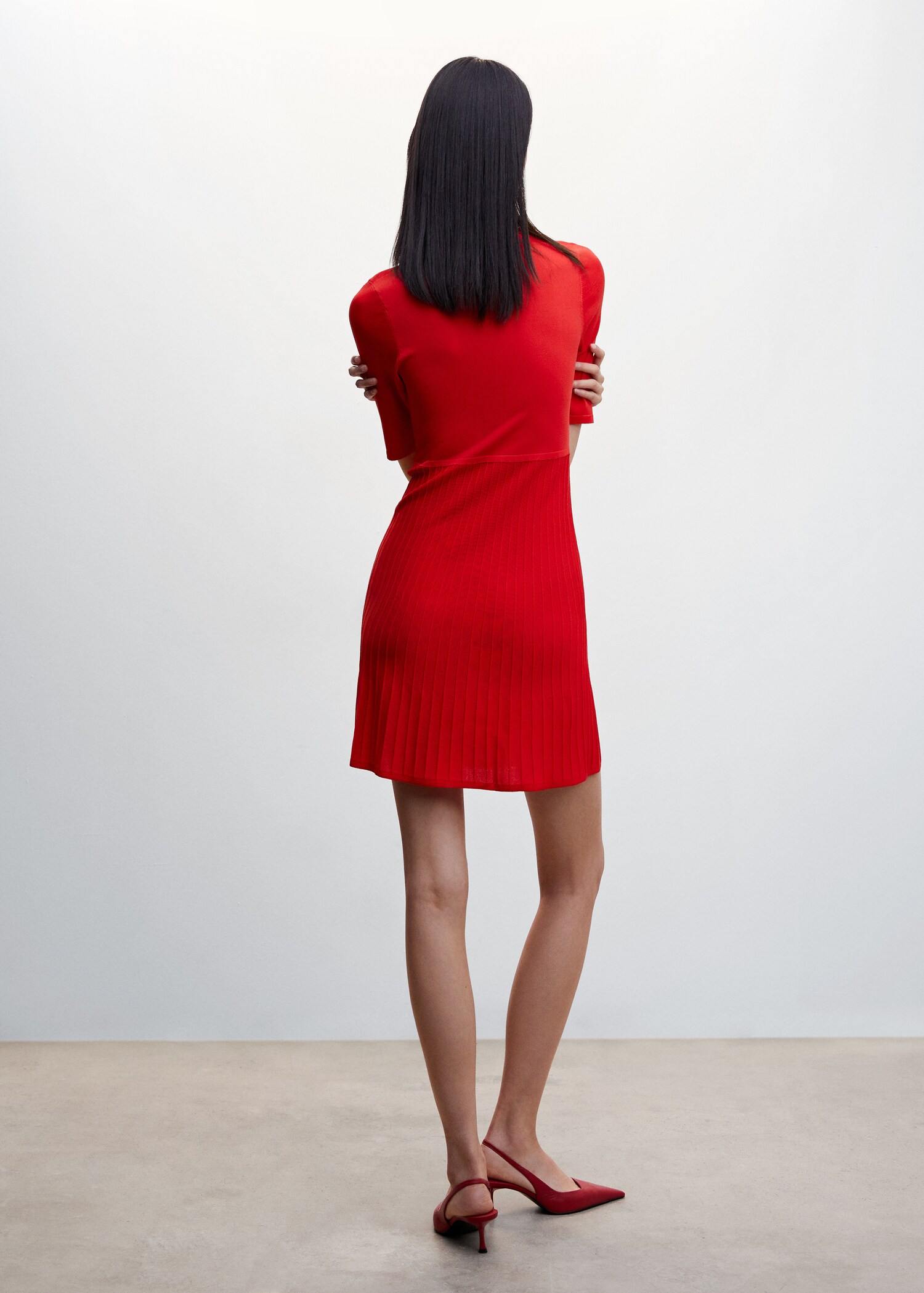 Textured knitted dress - Reverse of the article
