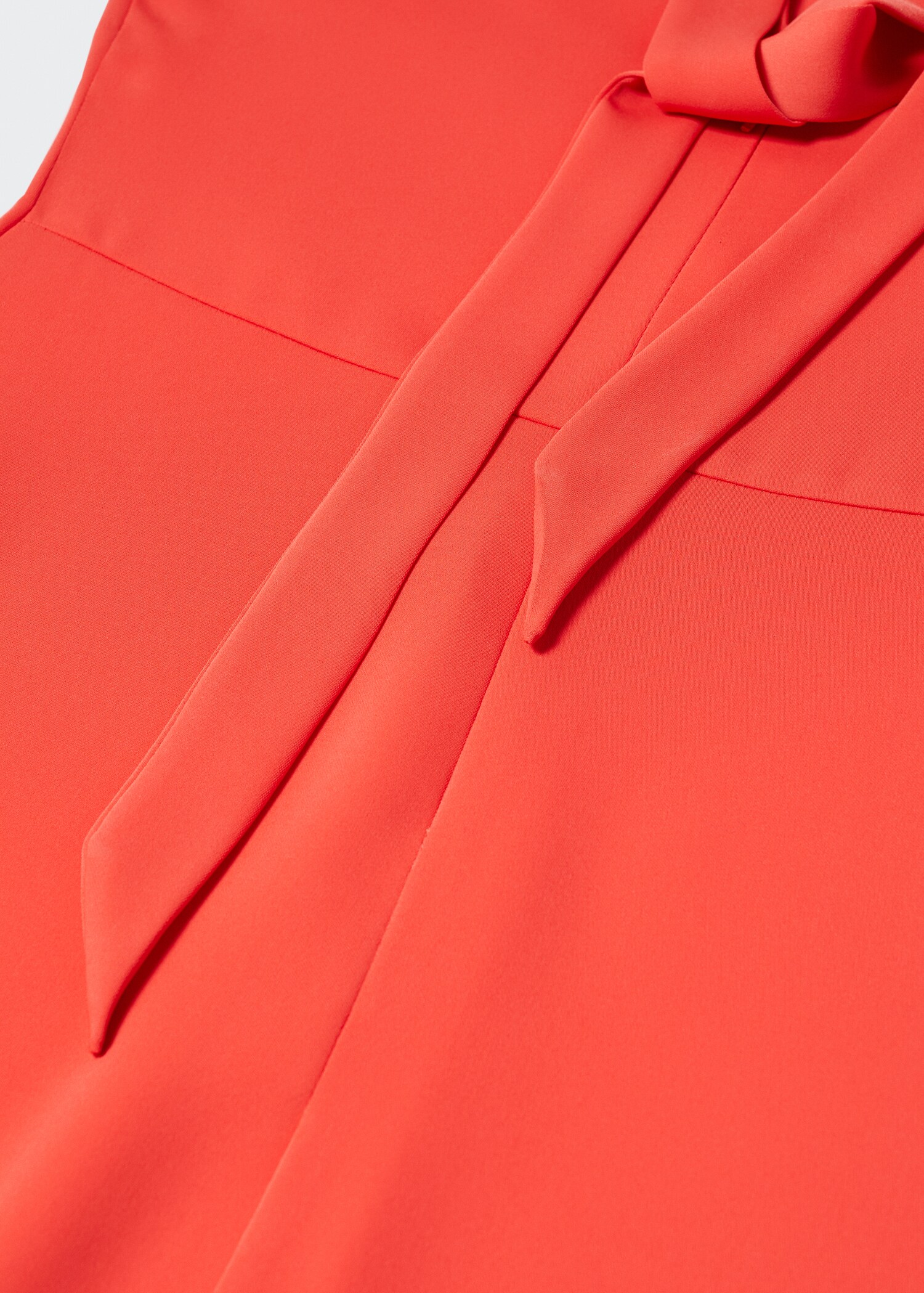 Bow gown - Details of the article 8
