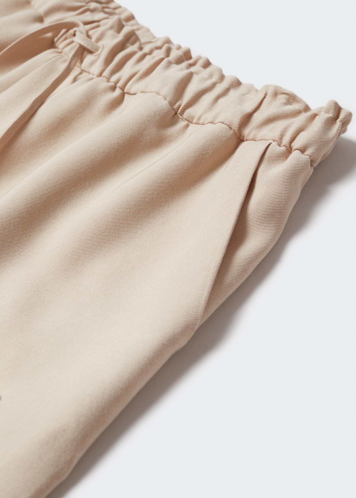 Drawstring flowy trousers - Details of the article 8