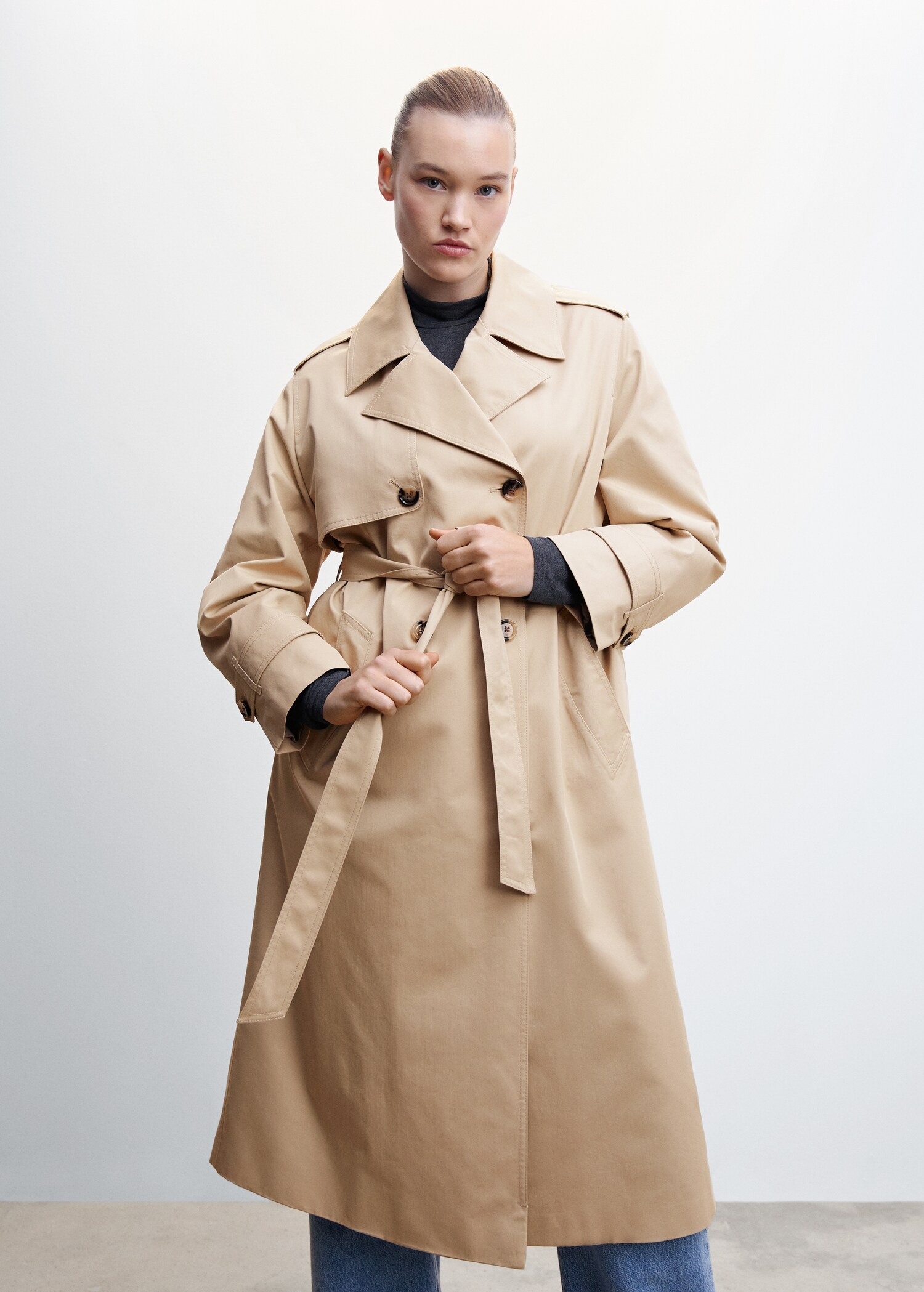 Double-button trench coat - Details of the article 5