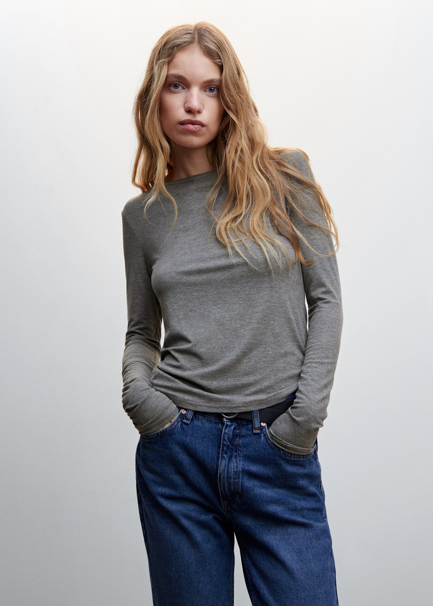 Ribbed long-sleeved t-shirt - Medium plane