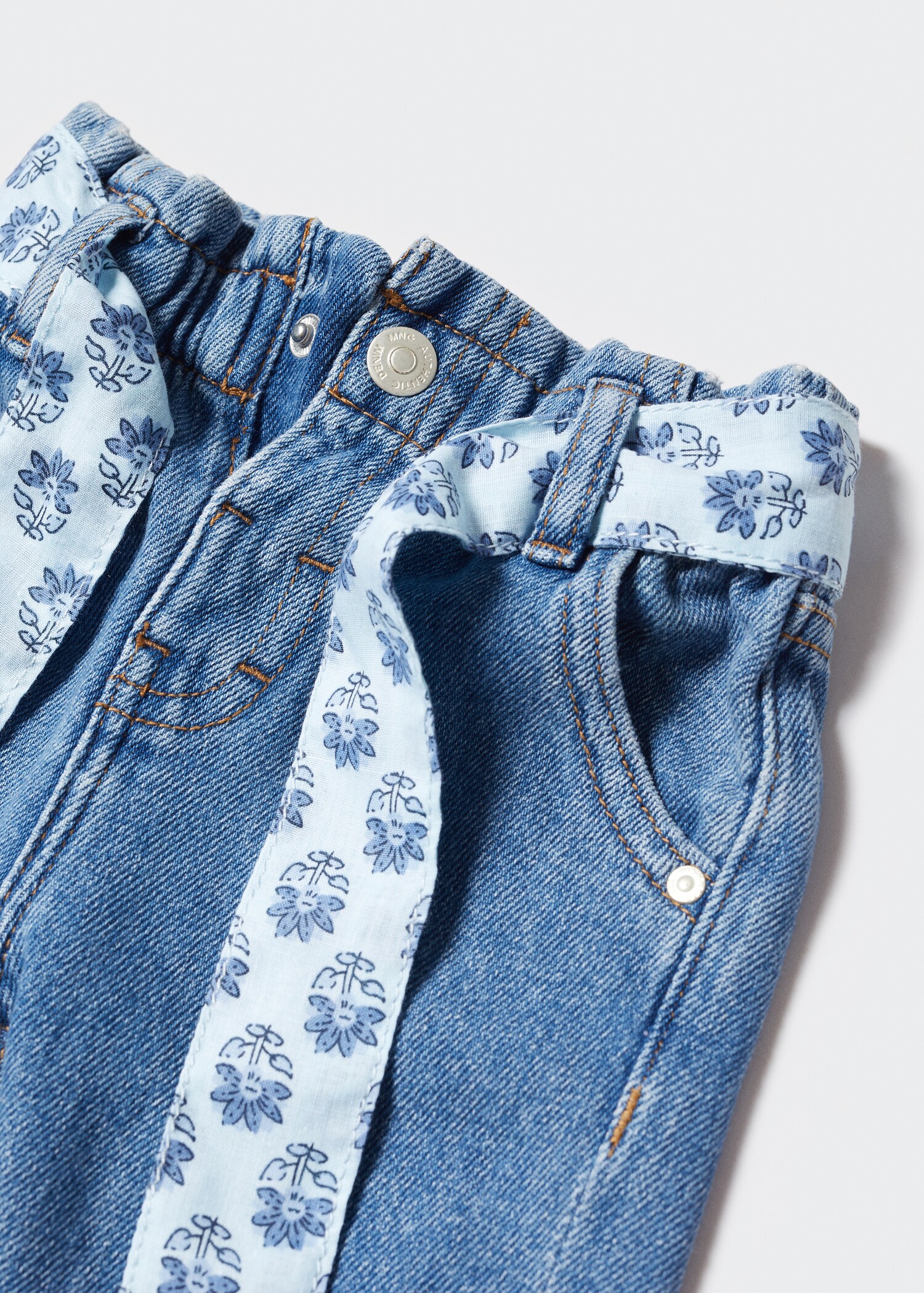 Paperbag jeans - Details of the article 0
