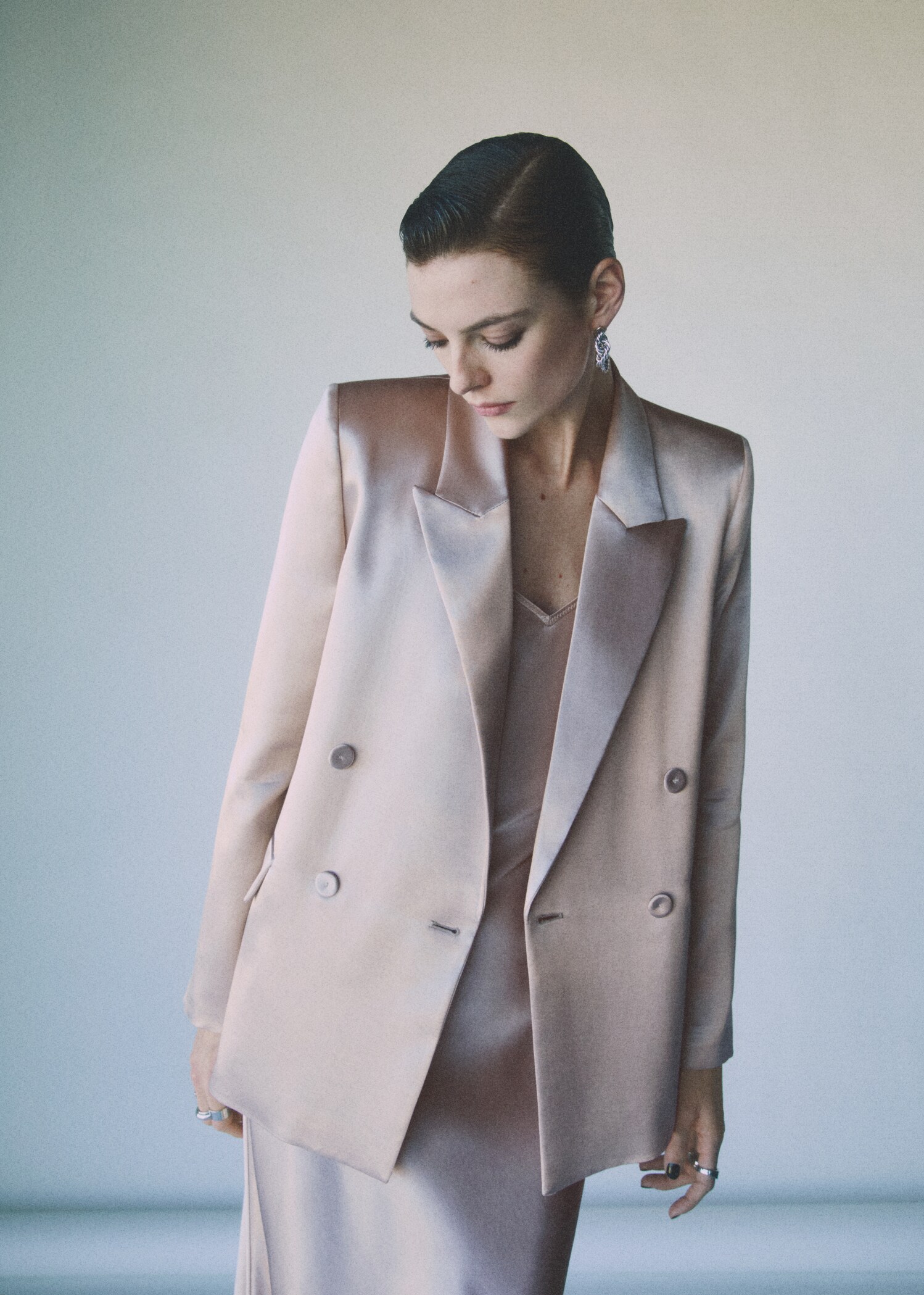 Satin-finish blazer - Details of the article 7