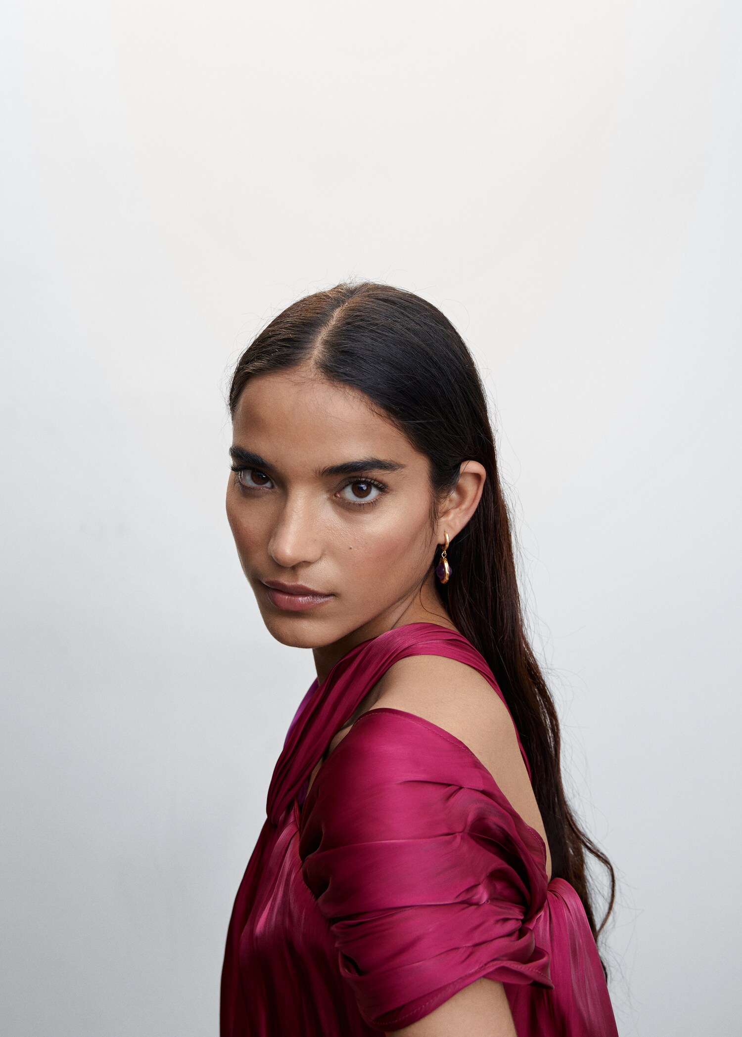 Asymmetric satin blouse - Details of the article 1