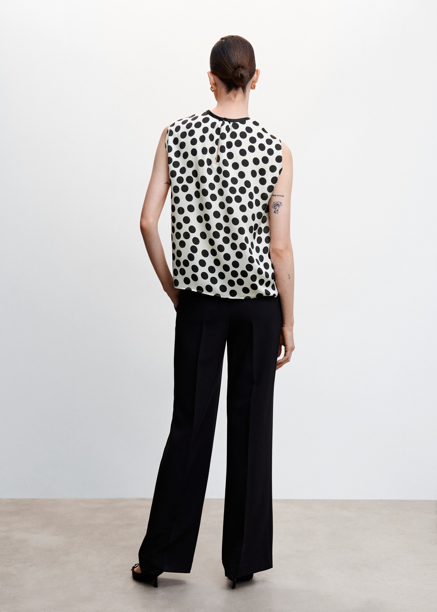Blusa estampado lunares - Reverso del artículo