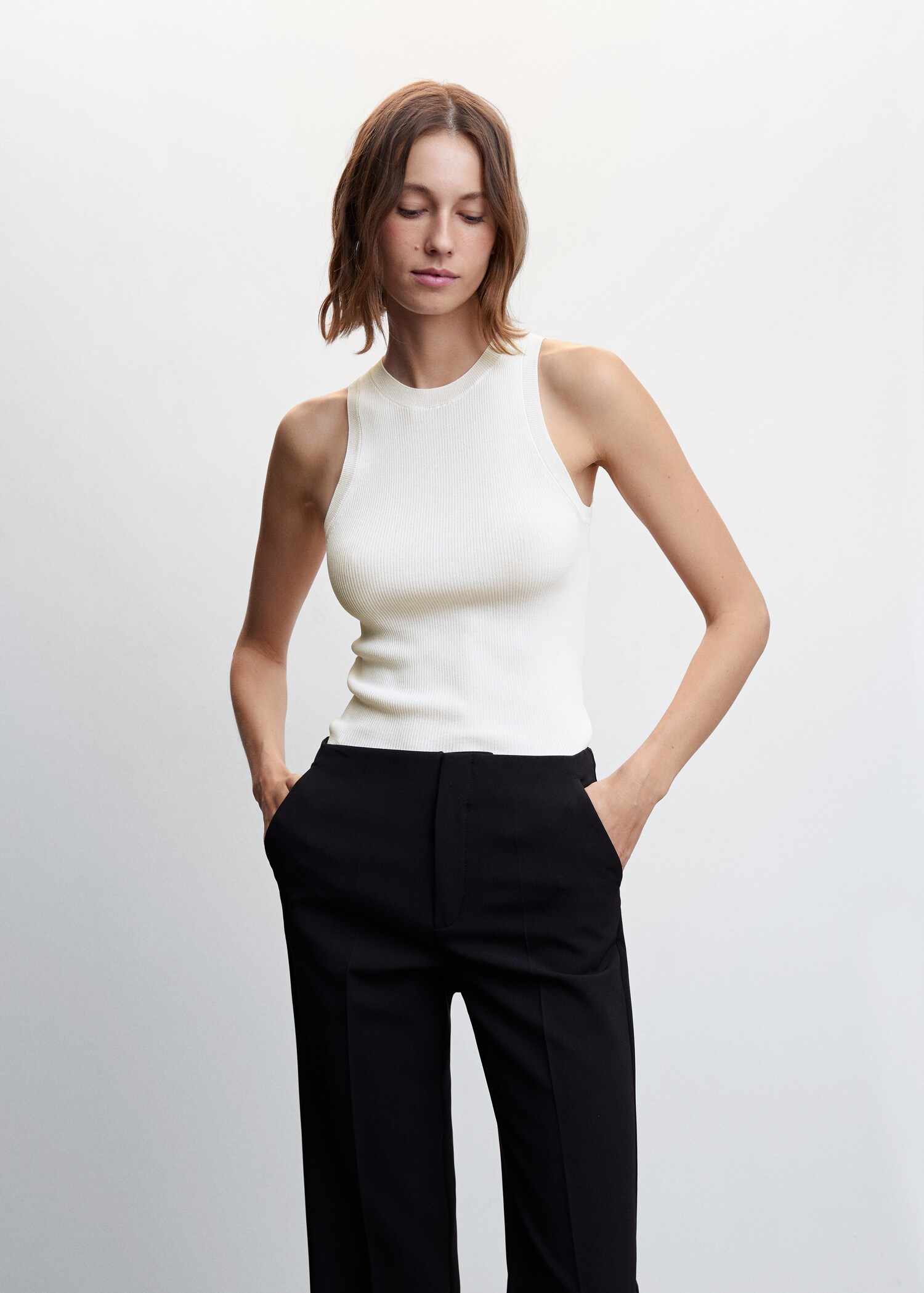Haut maille larges bretelles - Plan moyen