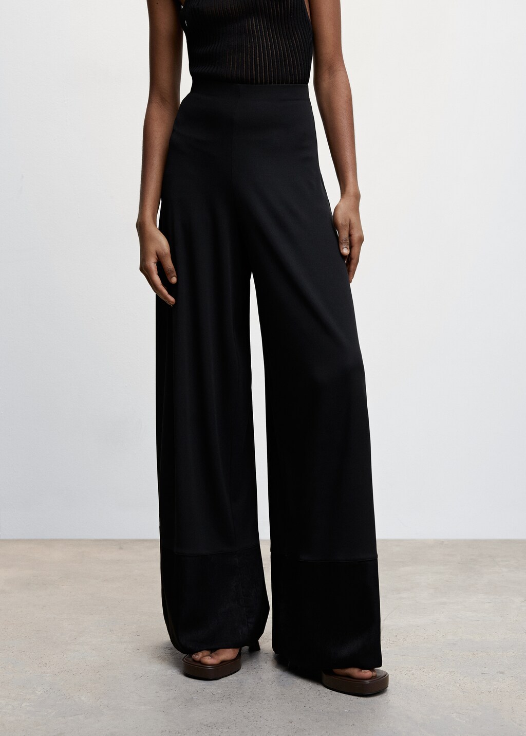 Pantalon palazzo empiecement satine Femme MANGO France La Reunion