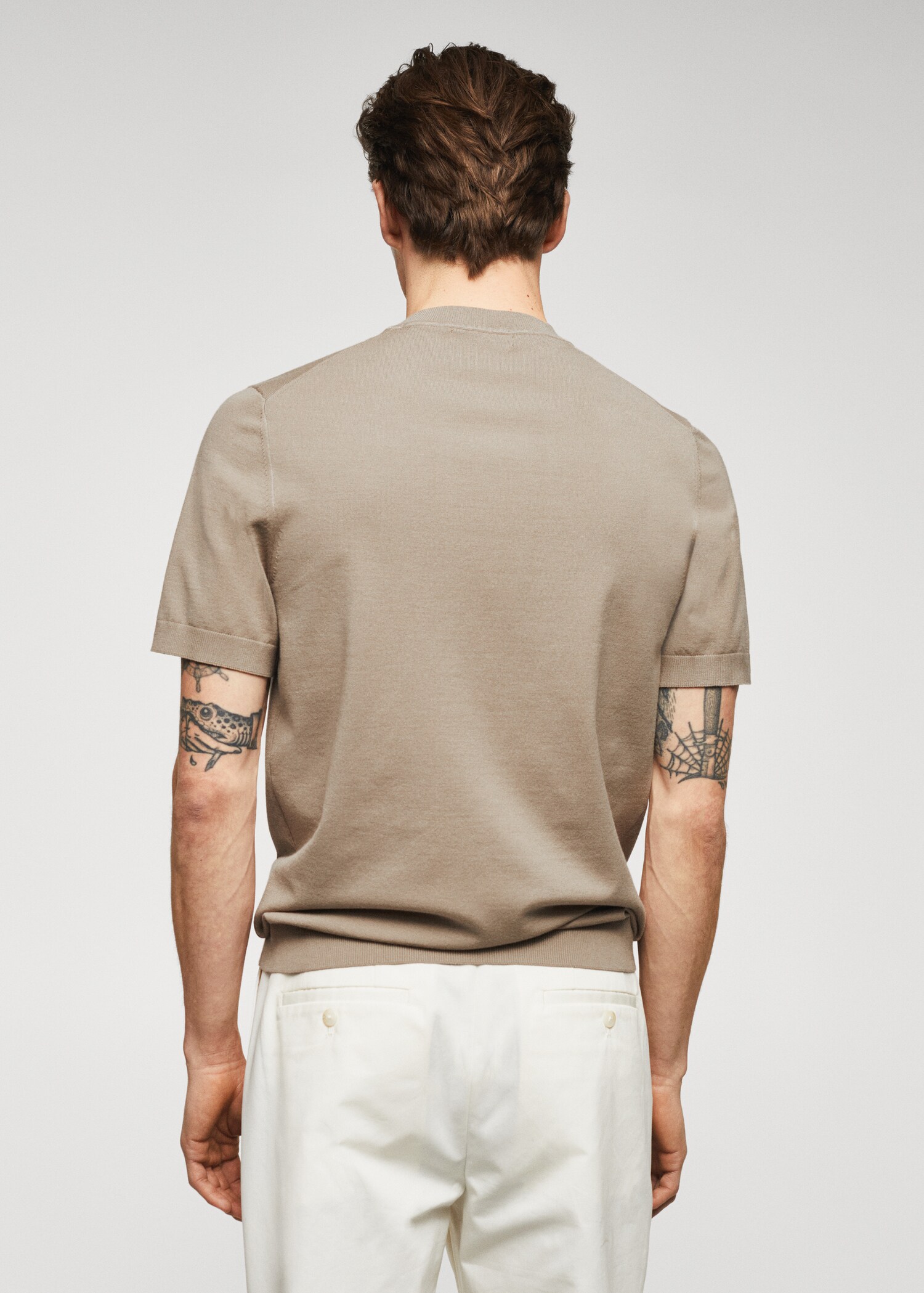 Fine-knit T-shirt - Reverse of the article
