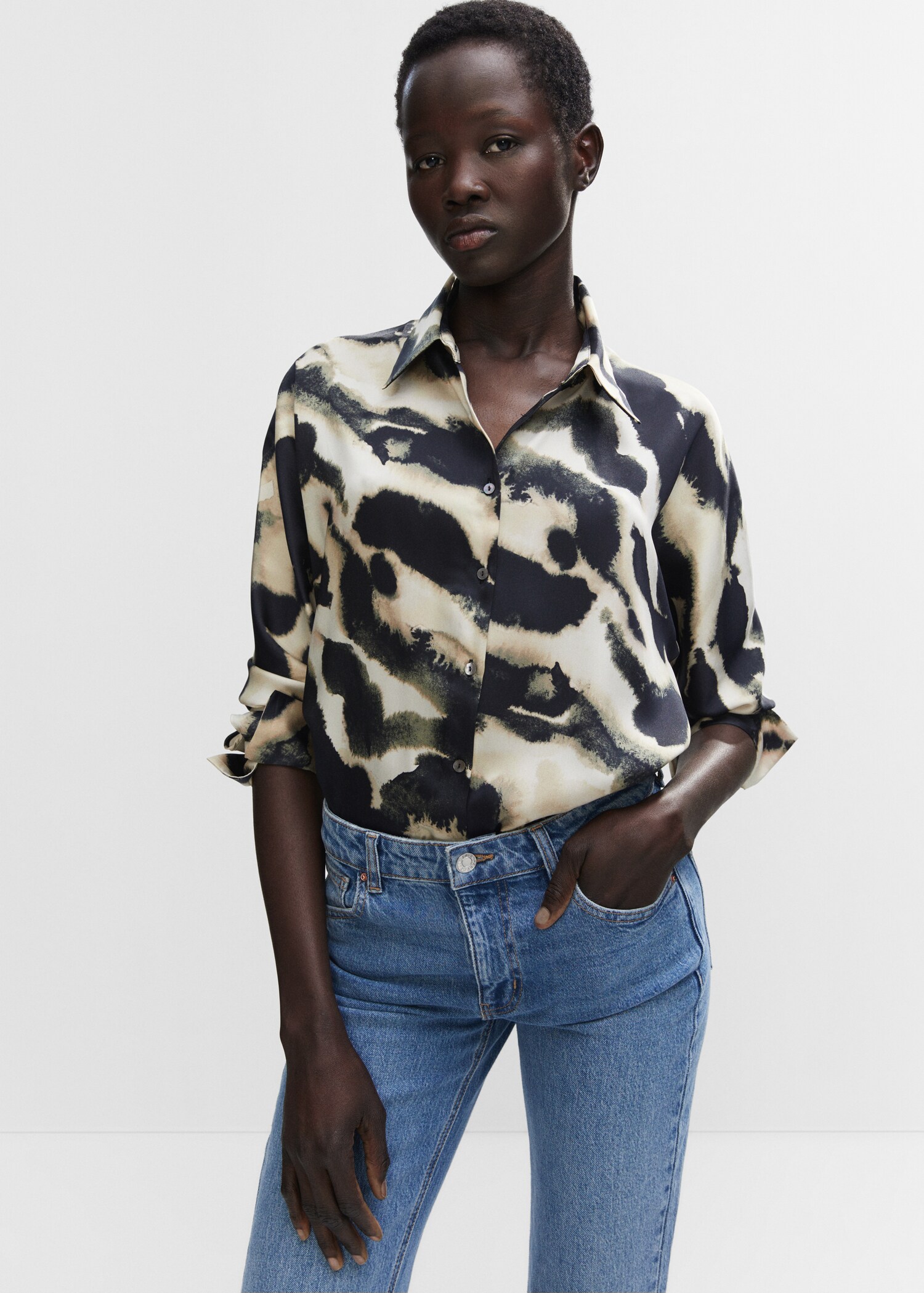 Camisa oversize estampada - Plano medio