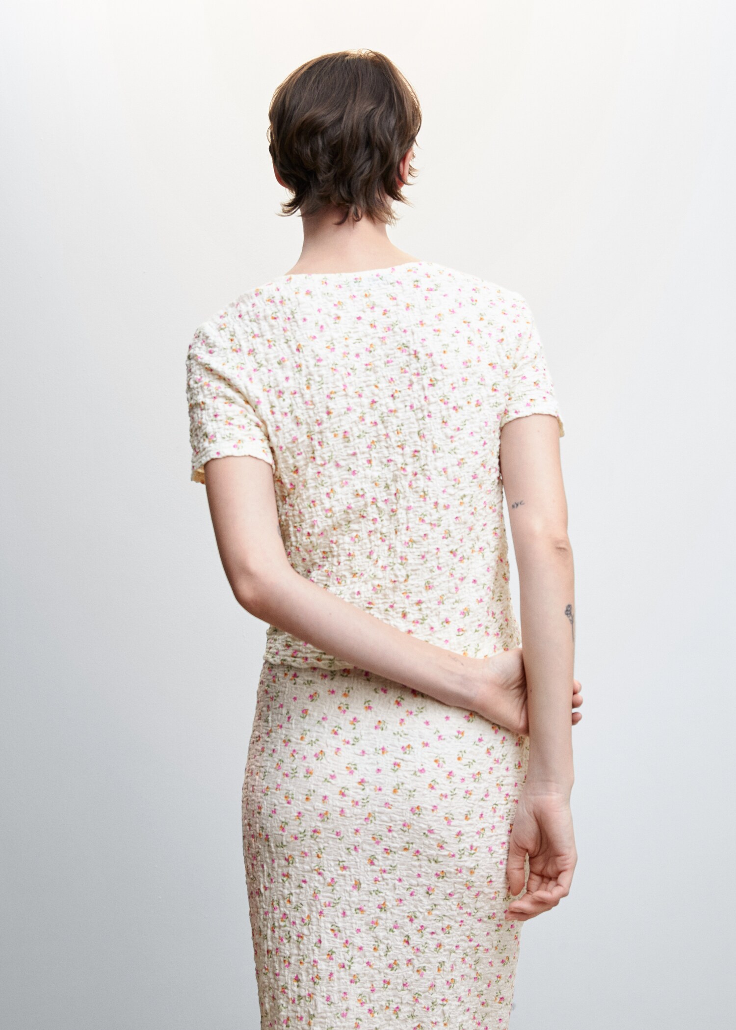 T-shirt texturé boutons - Verso de l’article