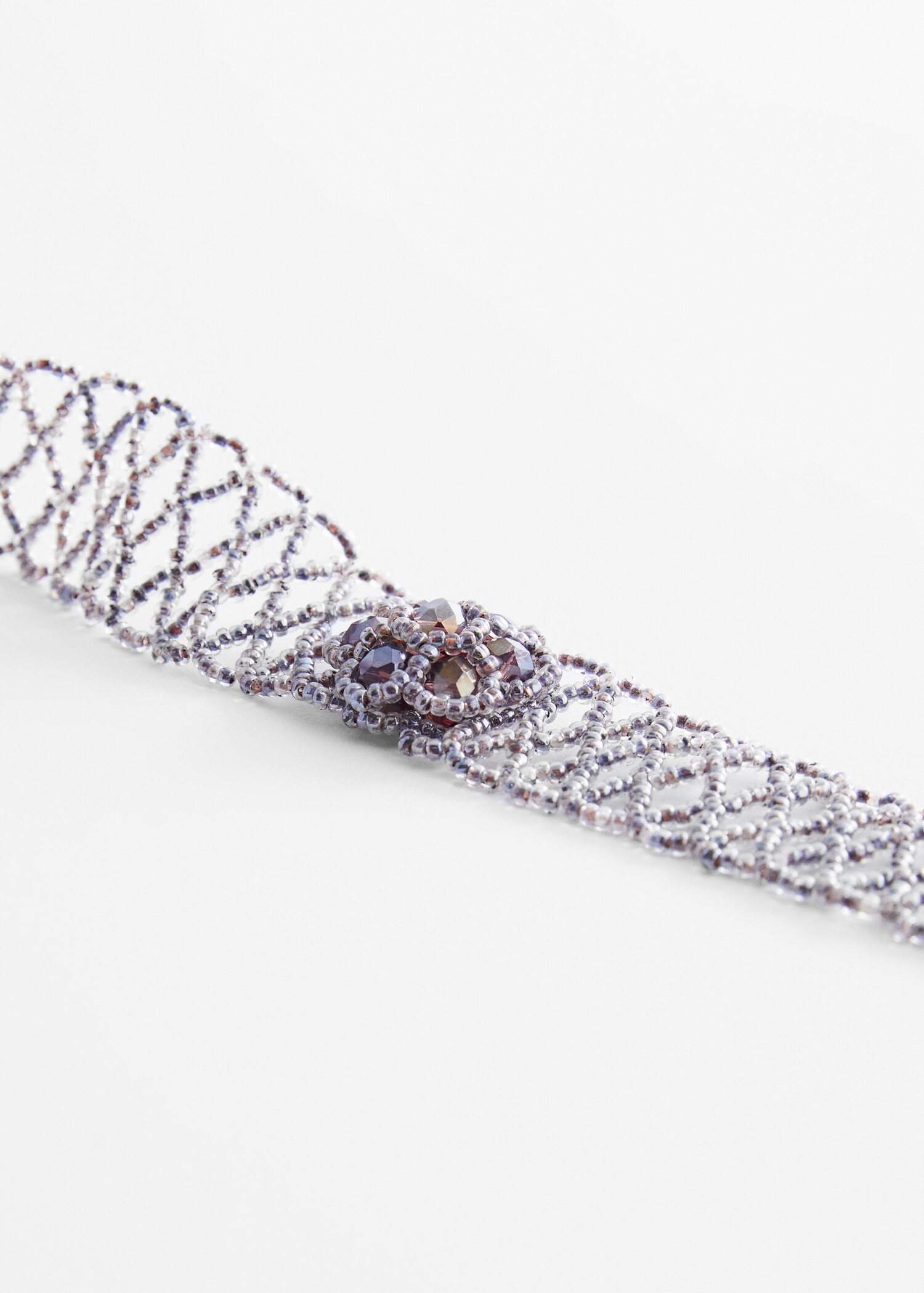 Kristallsteinverzierte Choker mit Blumendetail - Mittlere Ansicht
