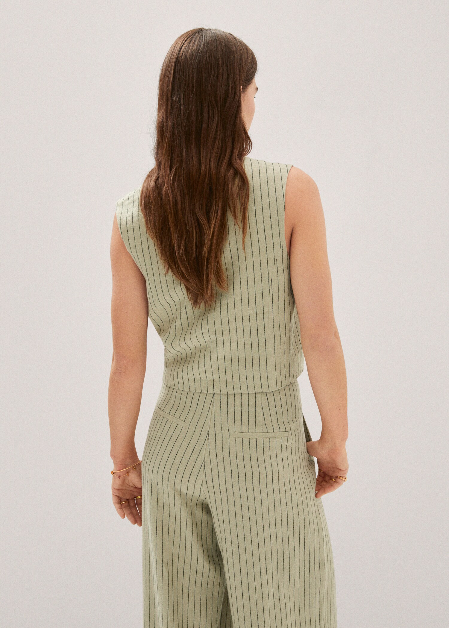 Pinstriped linen waistcoat - Reverse of the article