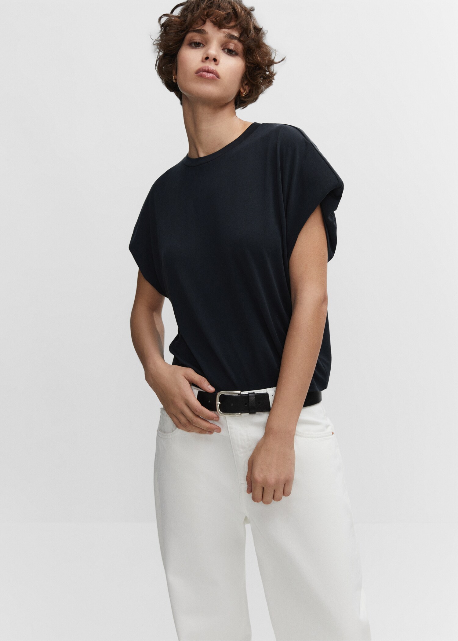 Camiseta modal oversize - Plano medio