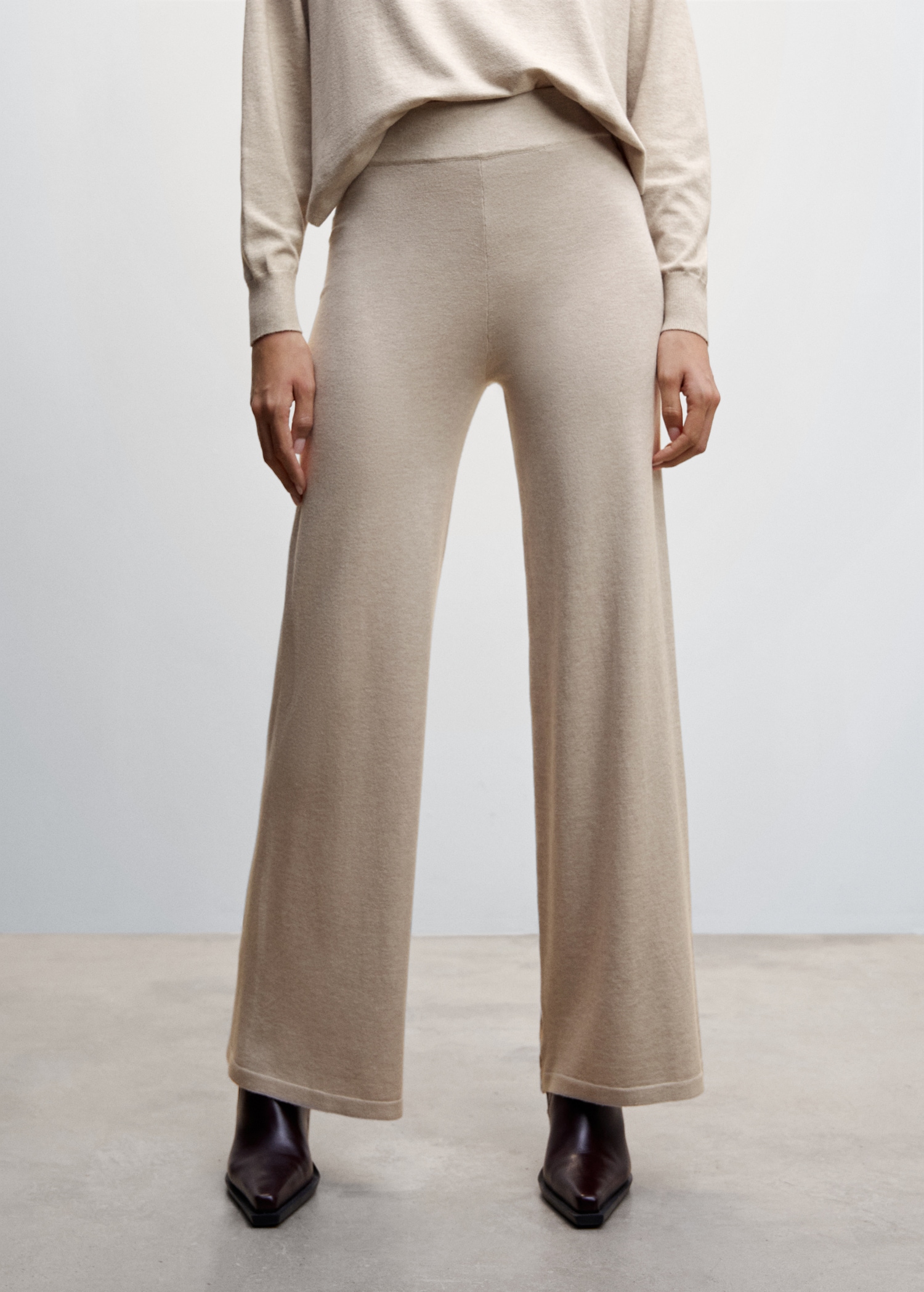 Knitted wideleg trousers Women MANGO Armenia - Main Image