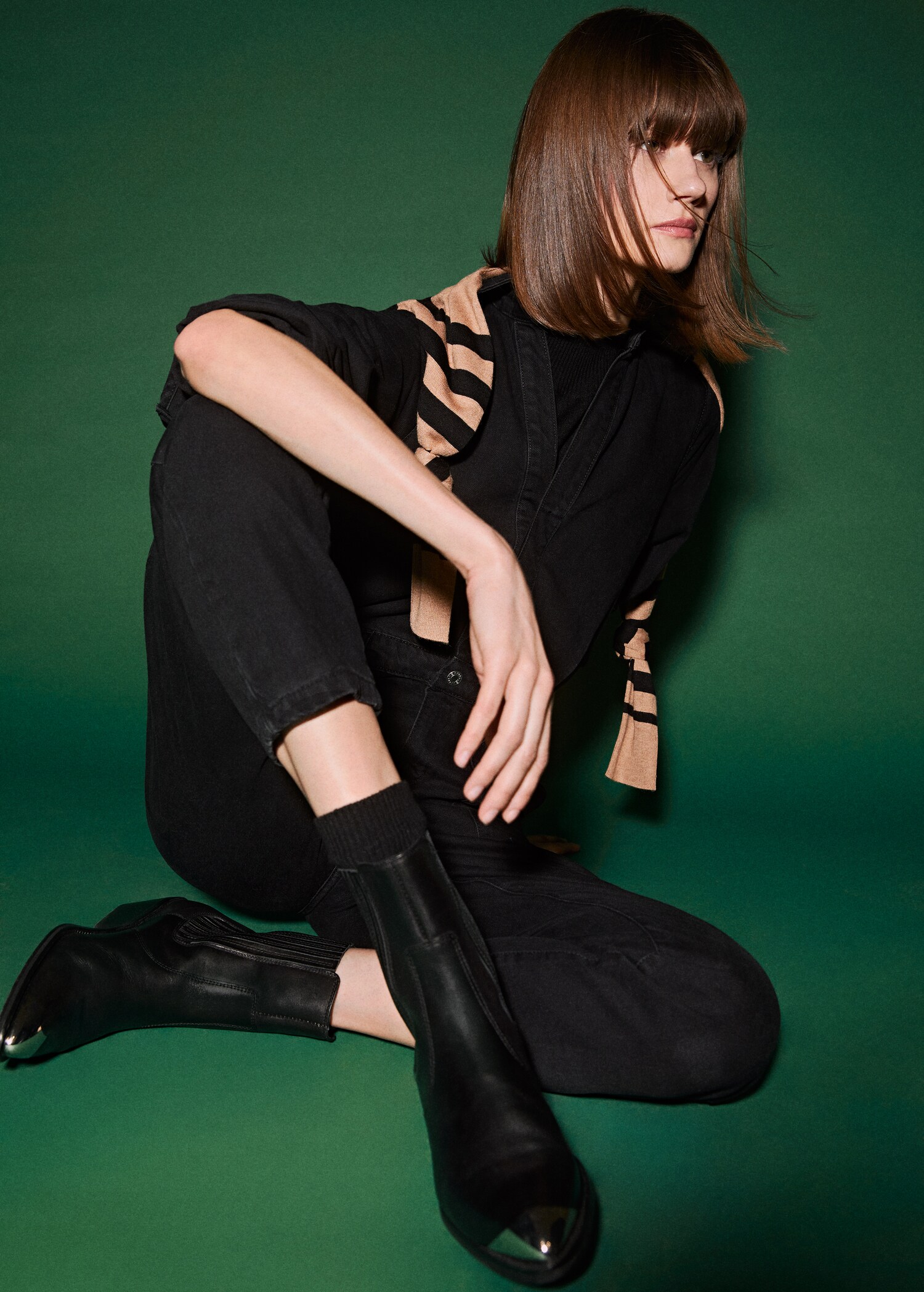 Combi-pantalon en jean - Détail de l'article 6