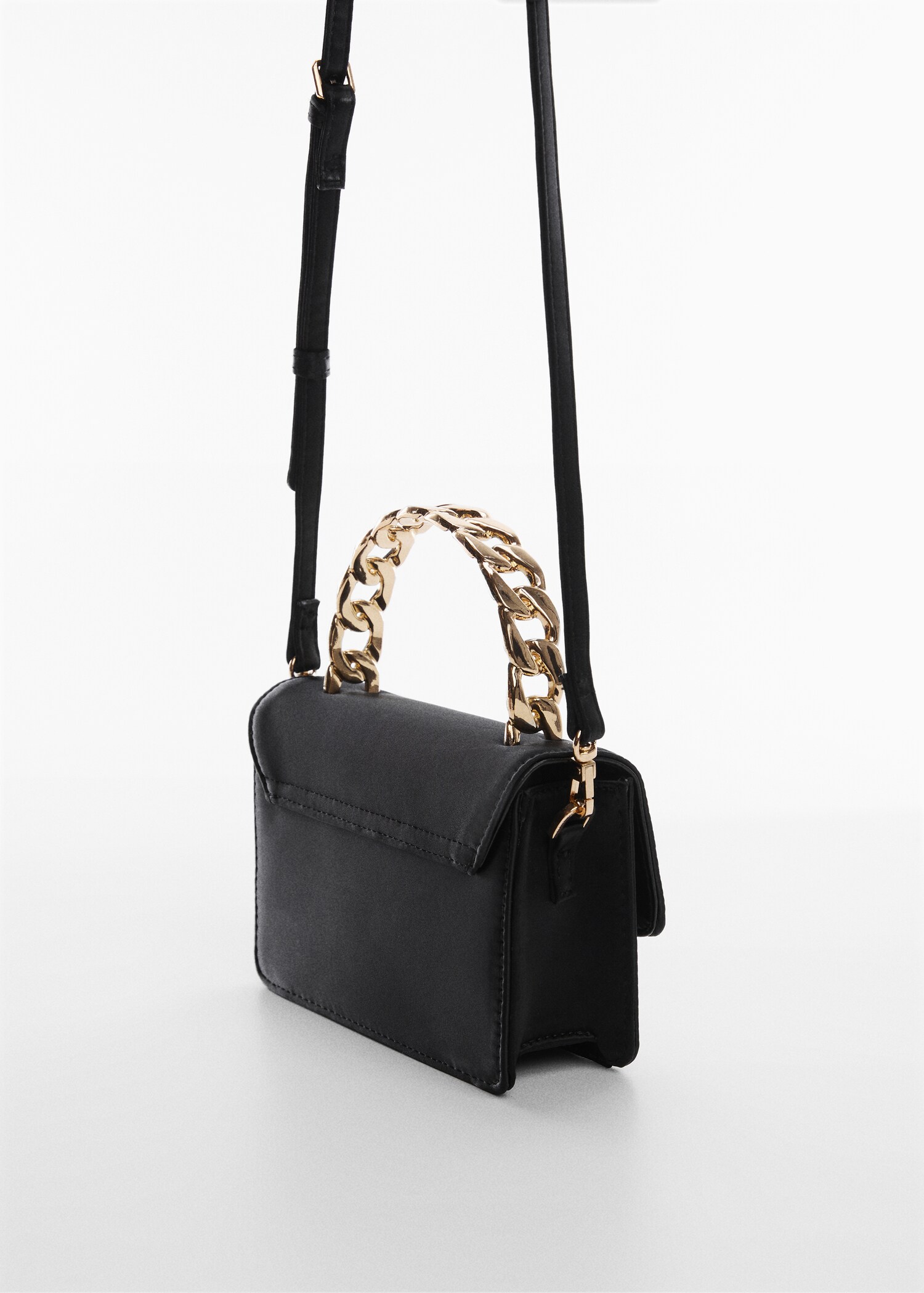 Bag with short chain handle - Details of the article 1