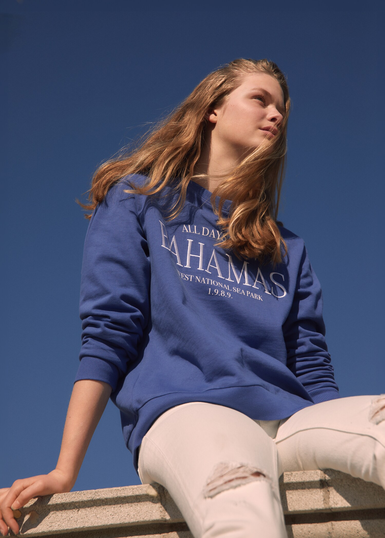 Embroidered Organic cotton embroidered sweatshirt - تفاصيل المنتج 5