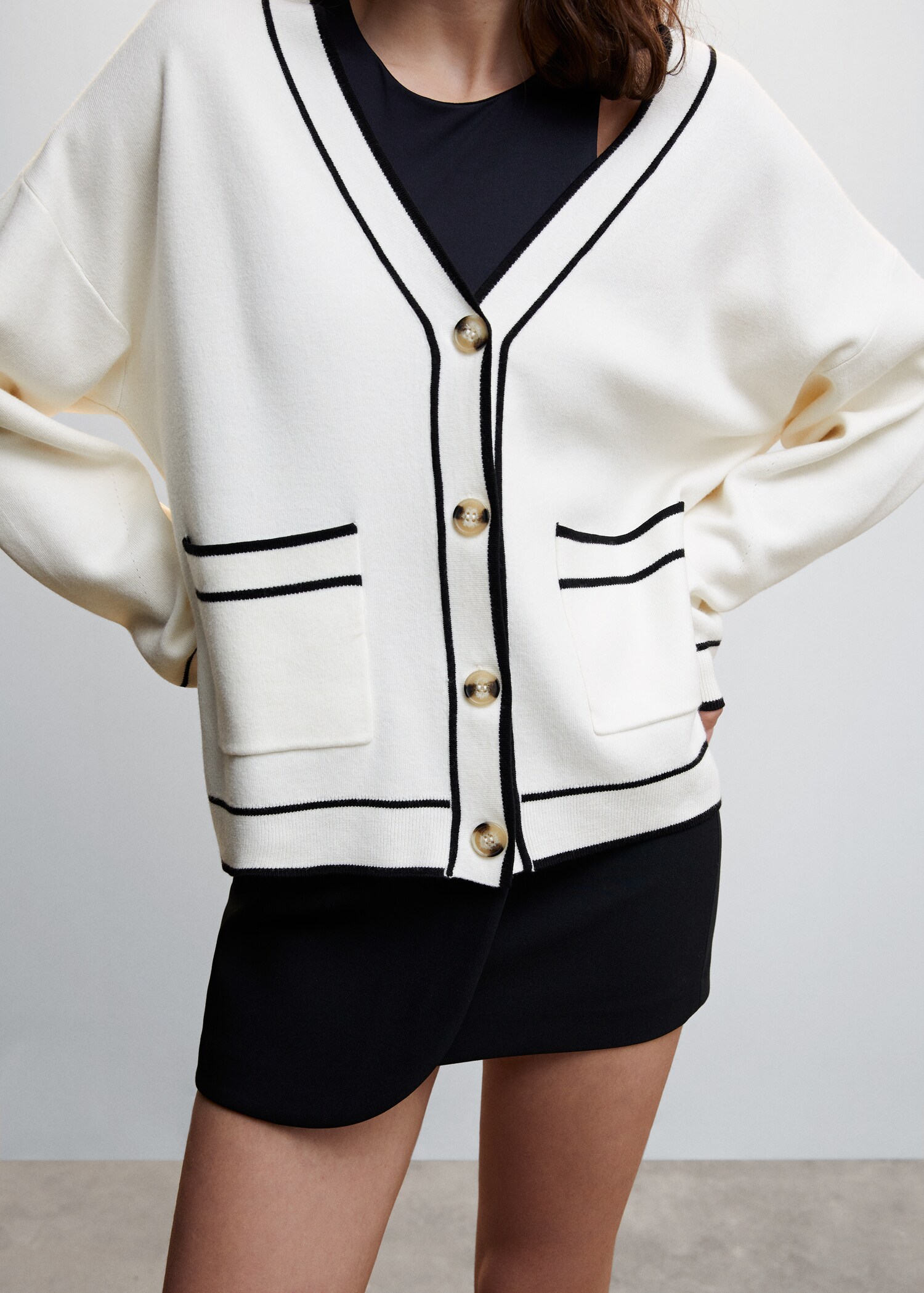Contrast trims cardigan - Details of the article 6