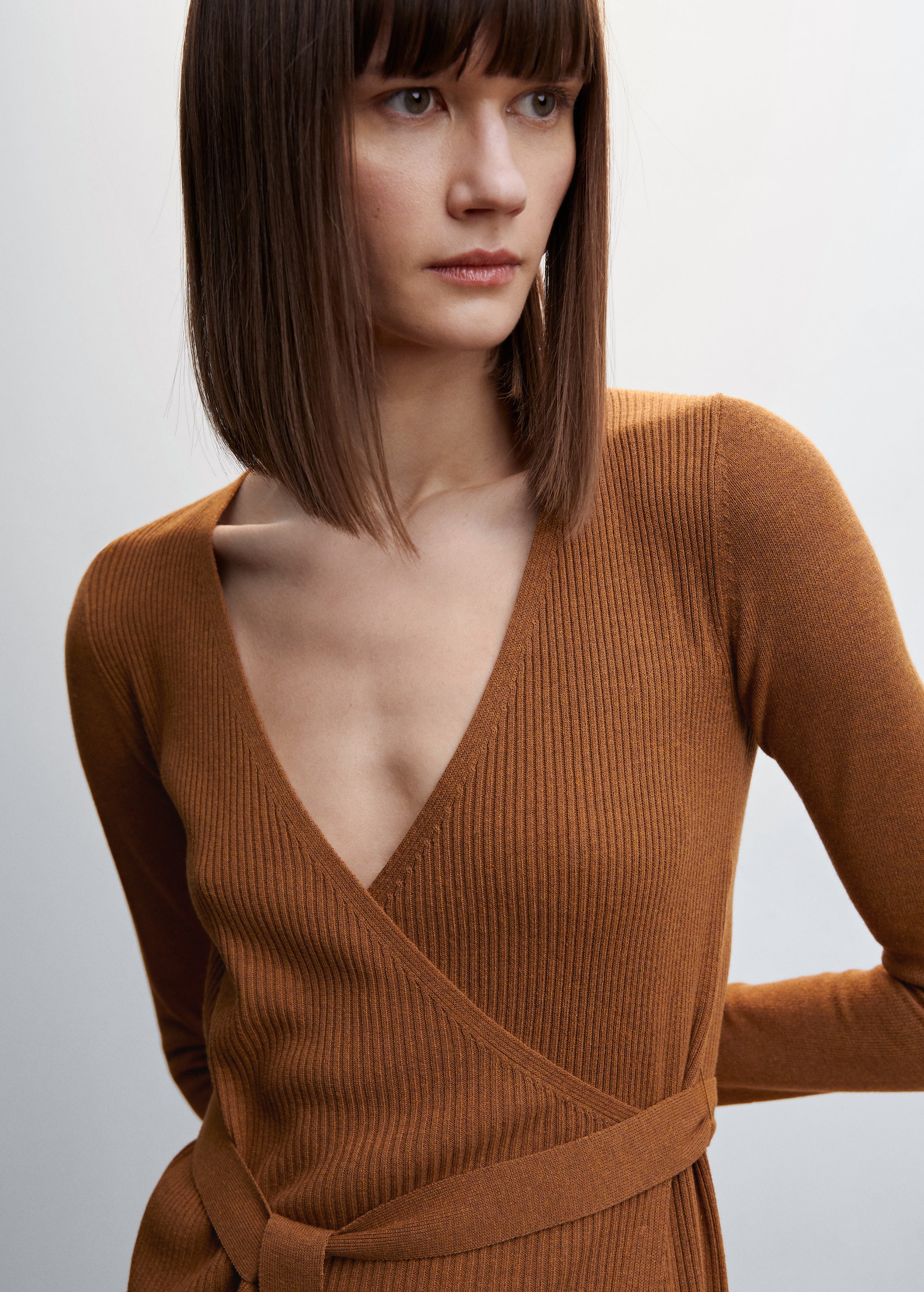 Bow knitted dress - Details of the article 1