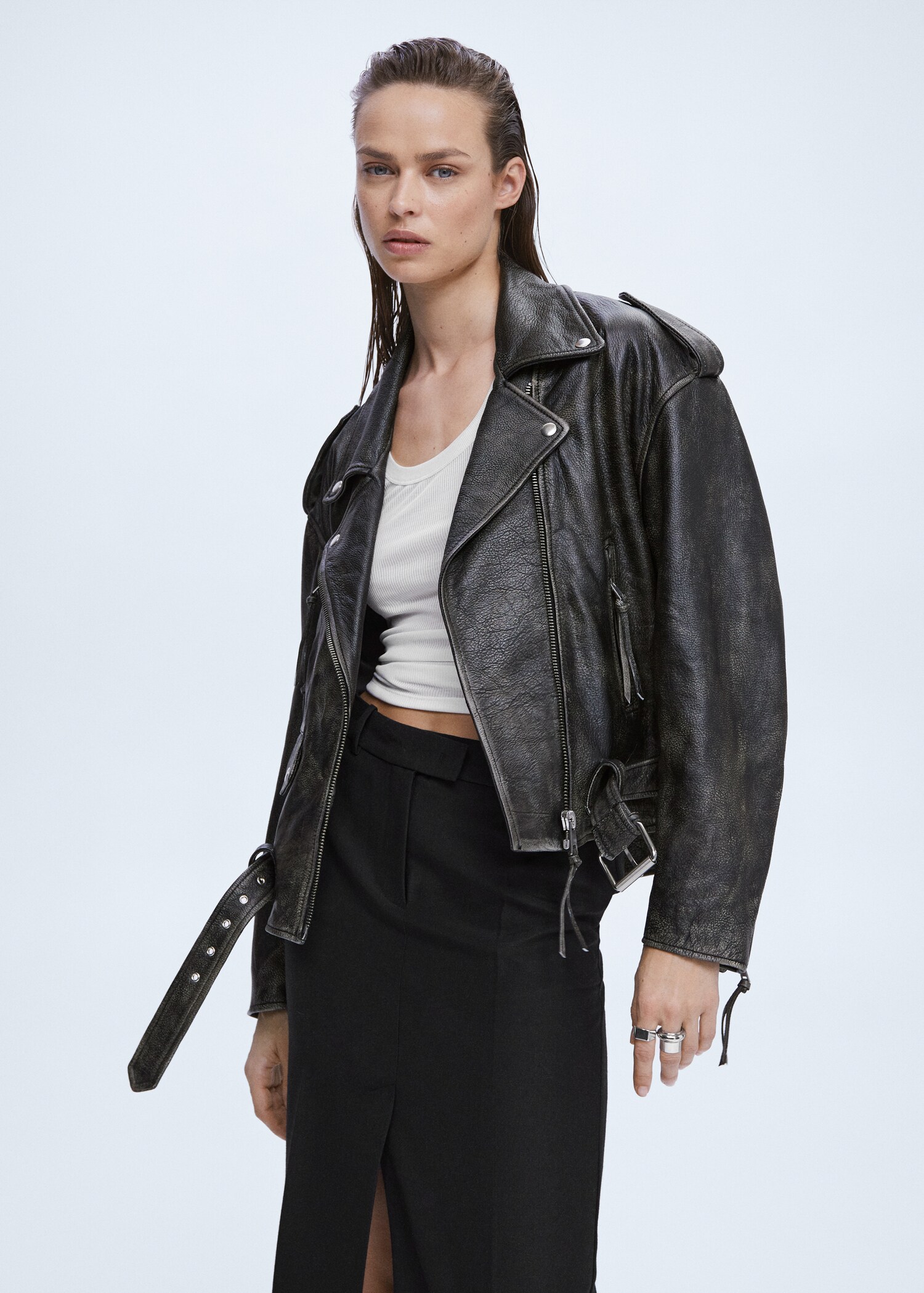 Cazadora biker piel oversize - Plano medio