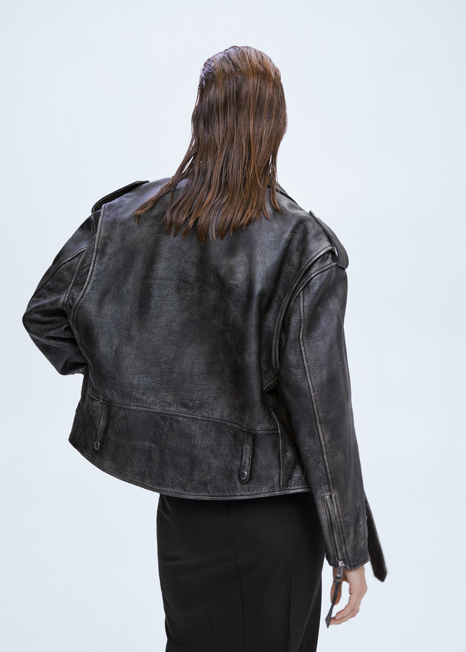 Cazadora biker piel oversize - Reverso del artículo