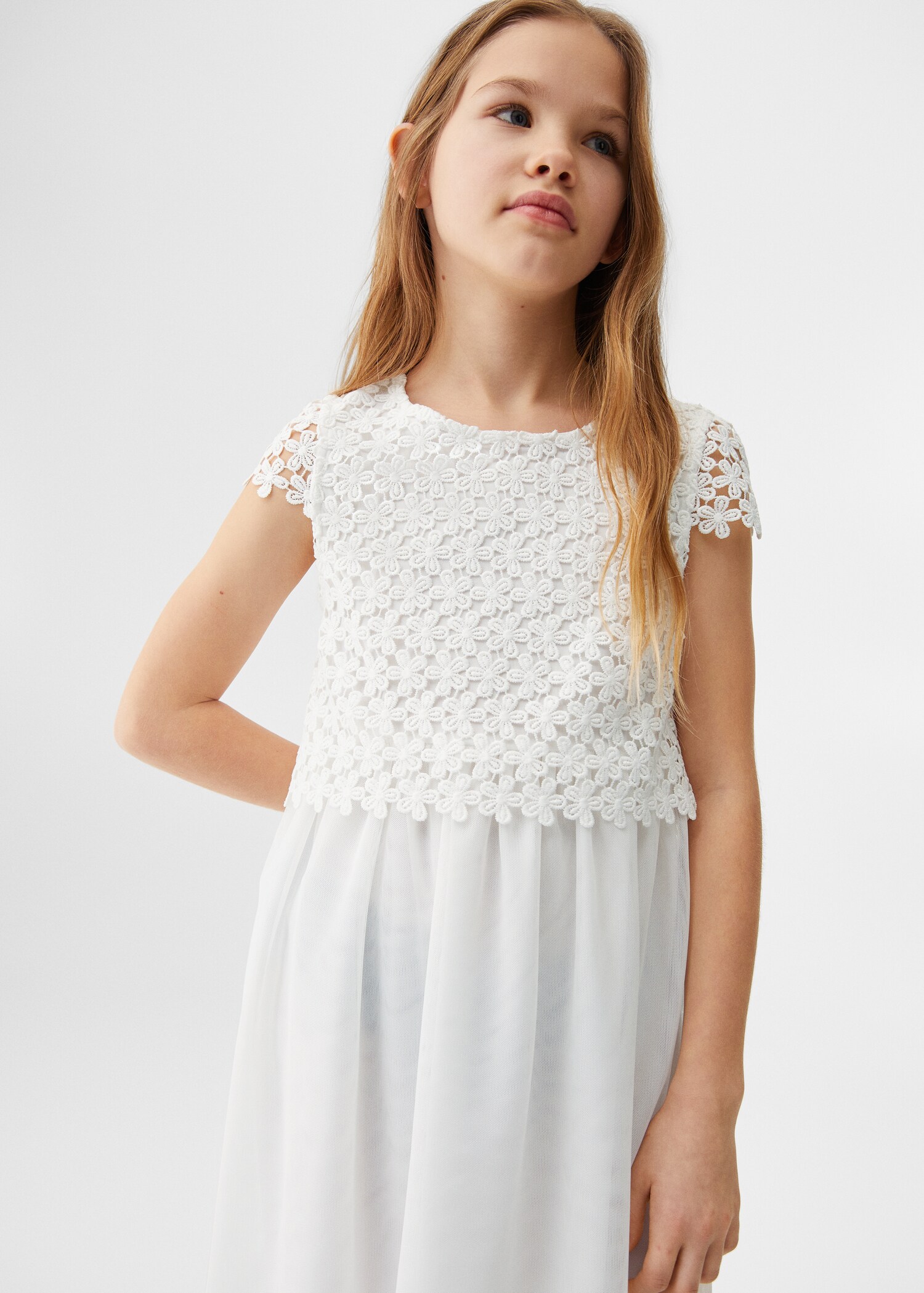 Robe guipure - Plan moyen