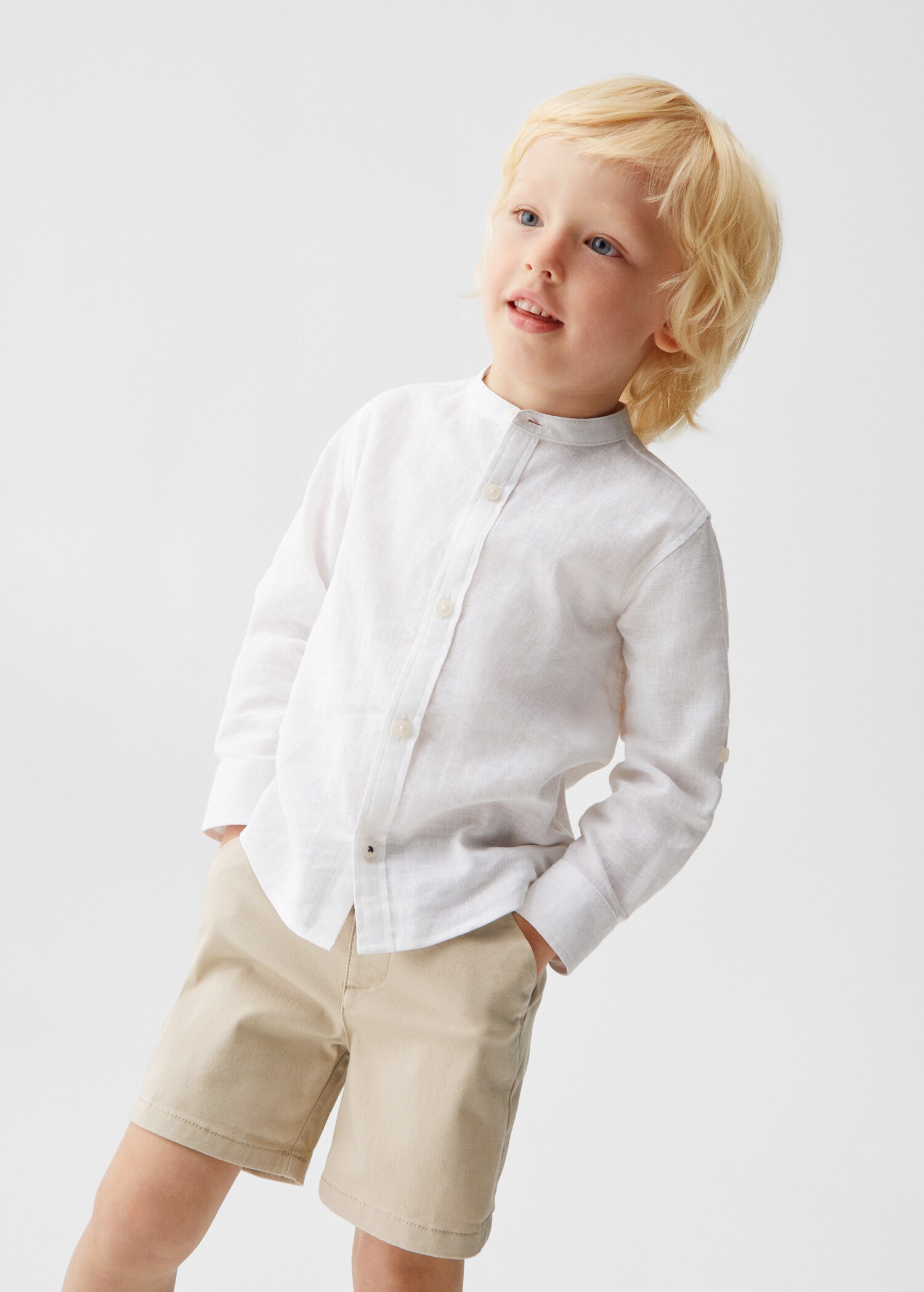 Bermuda style chino en coton - Plan moyen