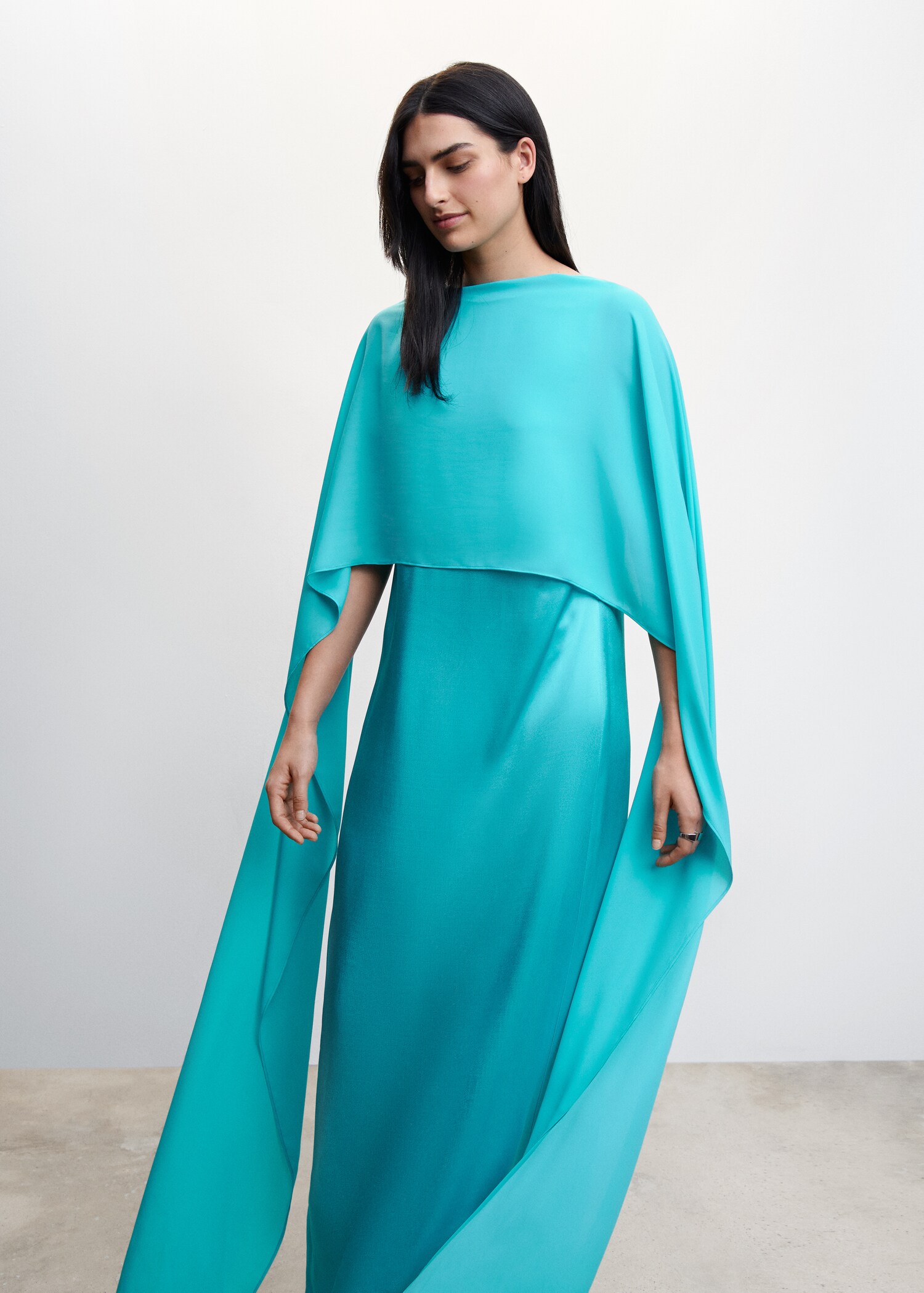 Open back dress cape  - Details of the article 2