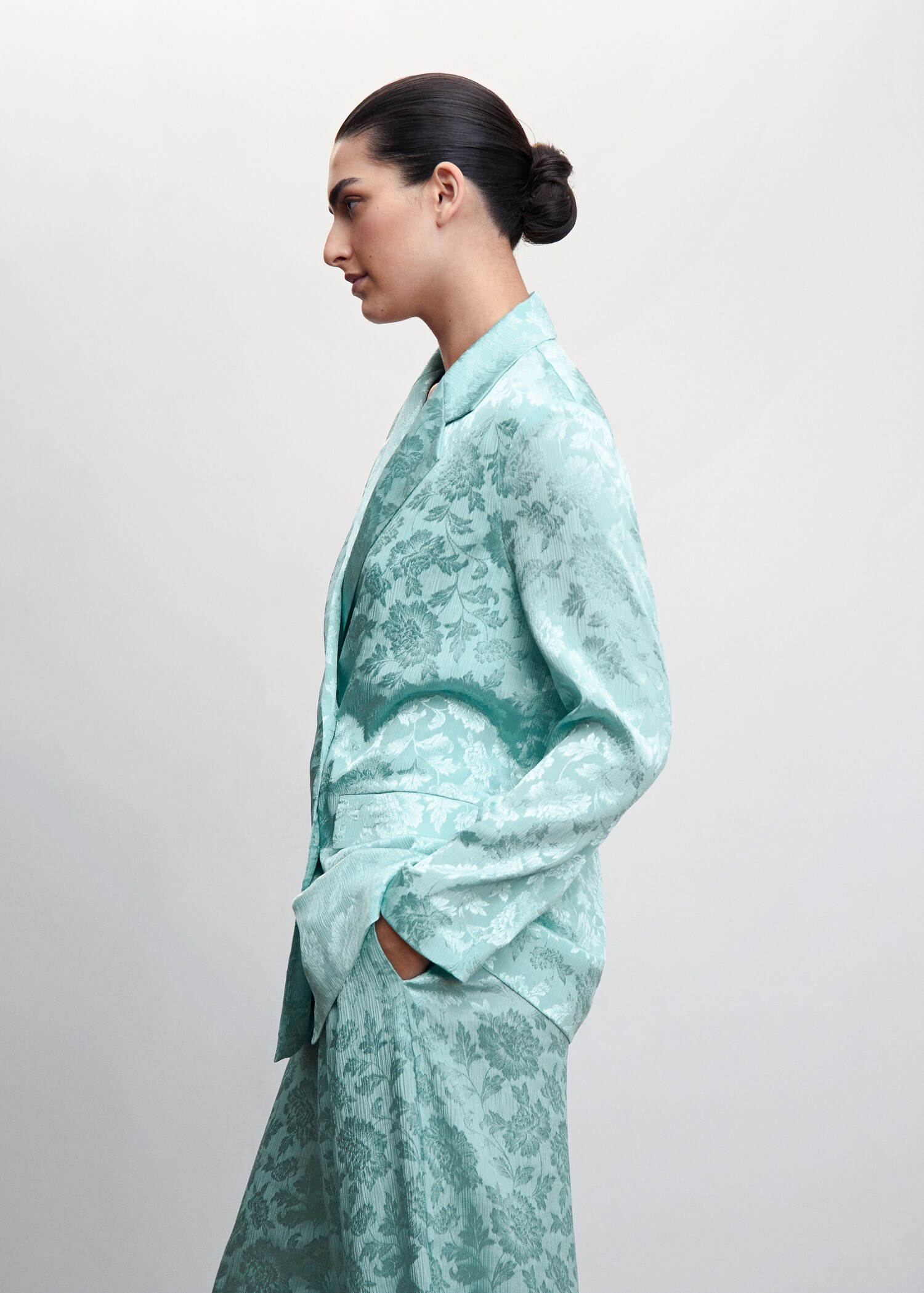 Jacquard suit jacket - Details of the article 4