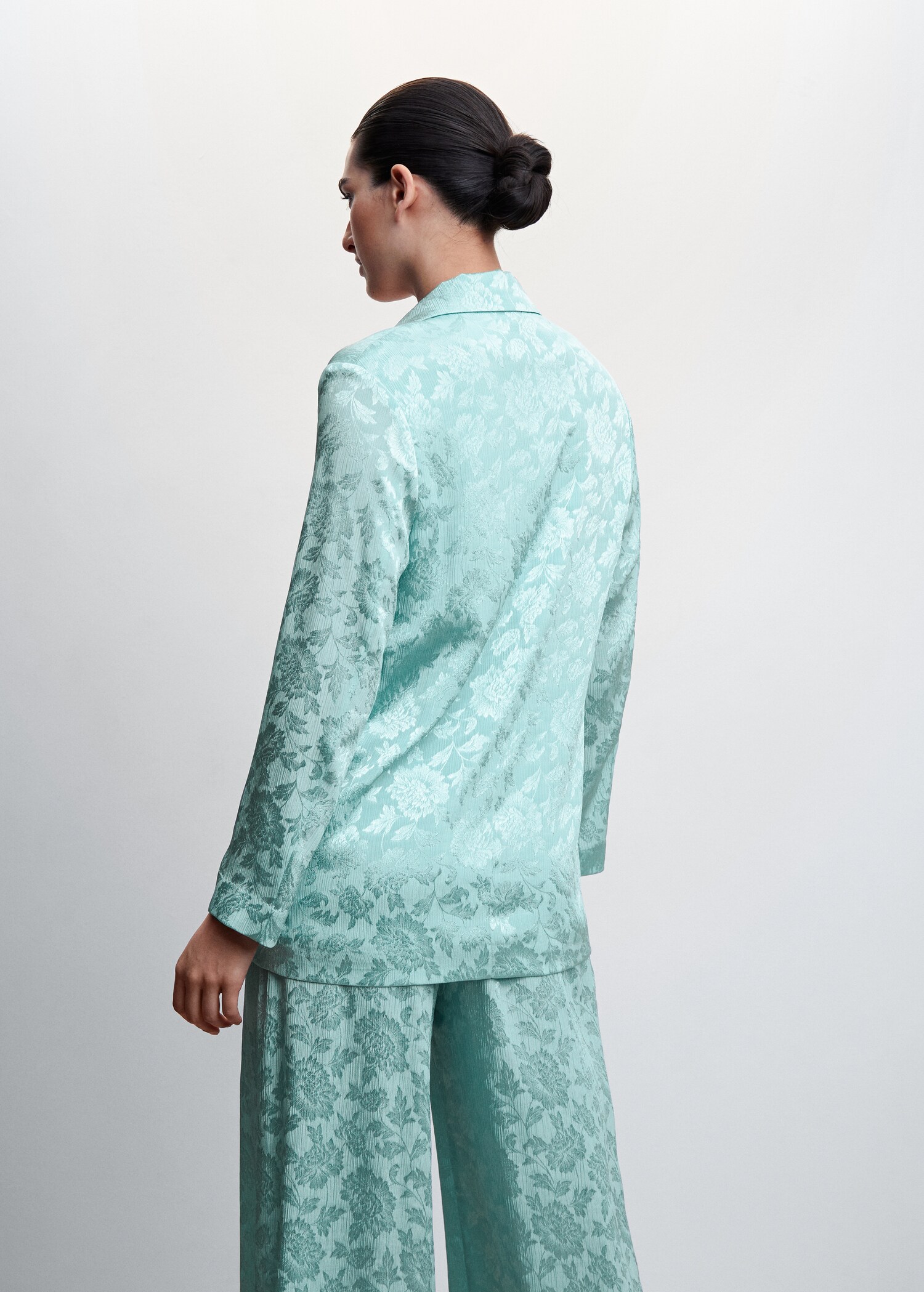 Jacquard suit jacket - Reverse of the article