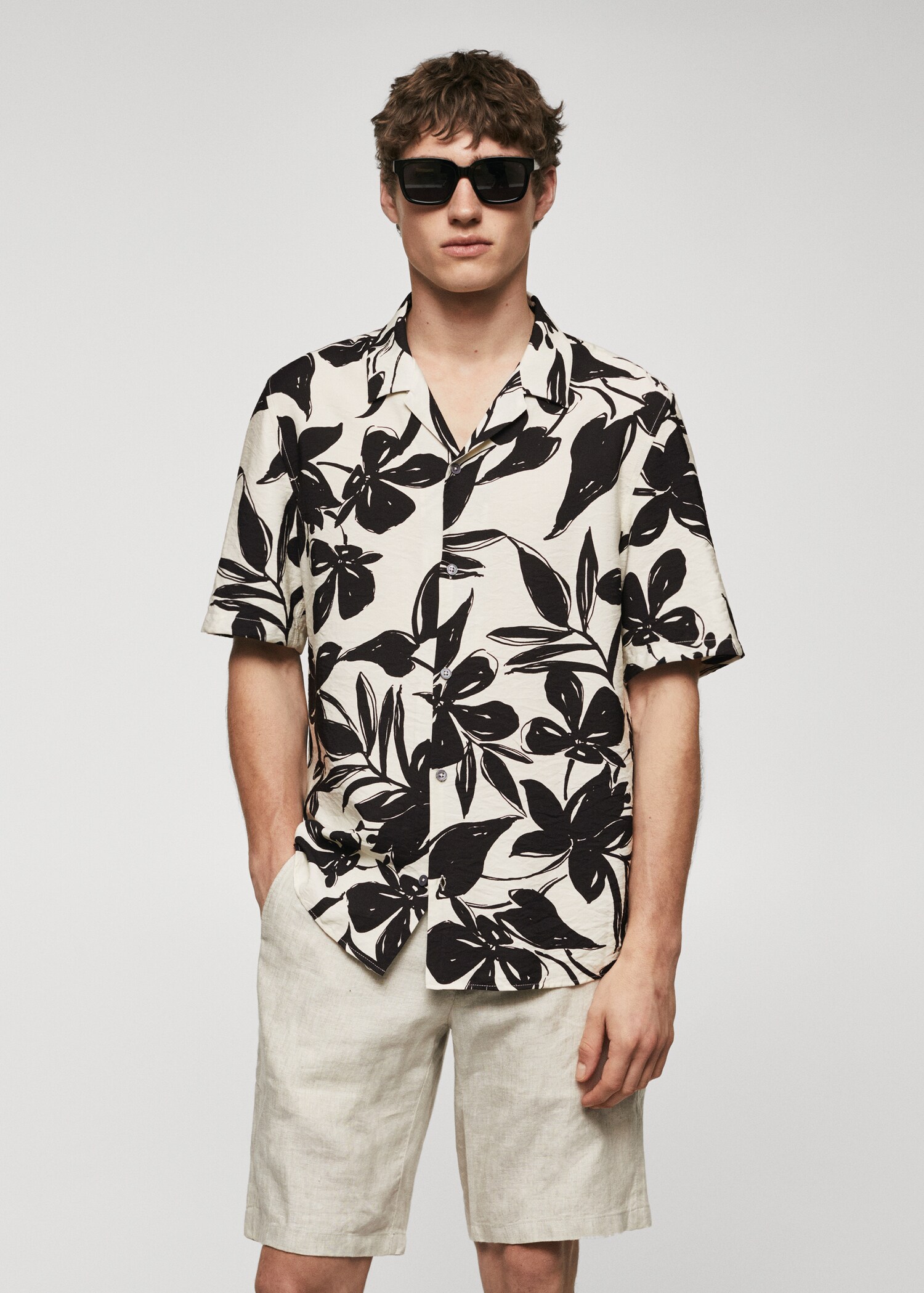 Printed short-sleeved shirt - Medium plane