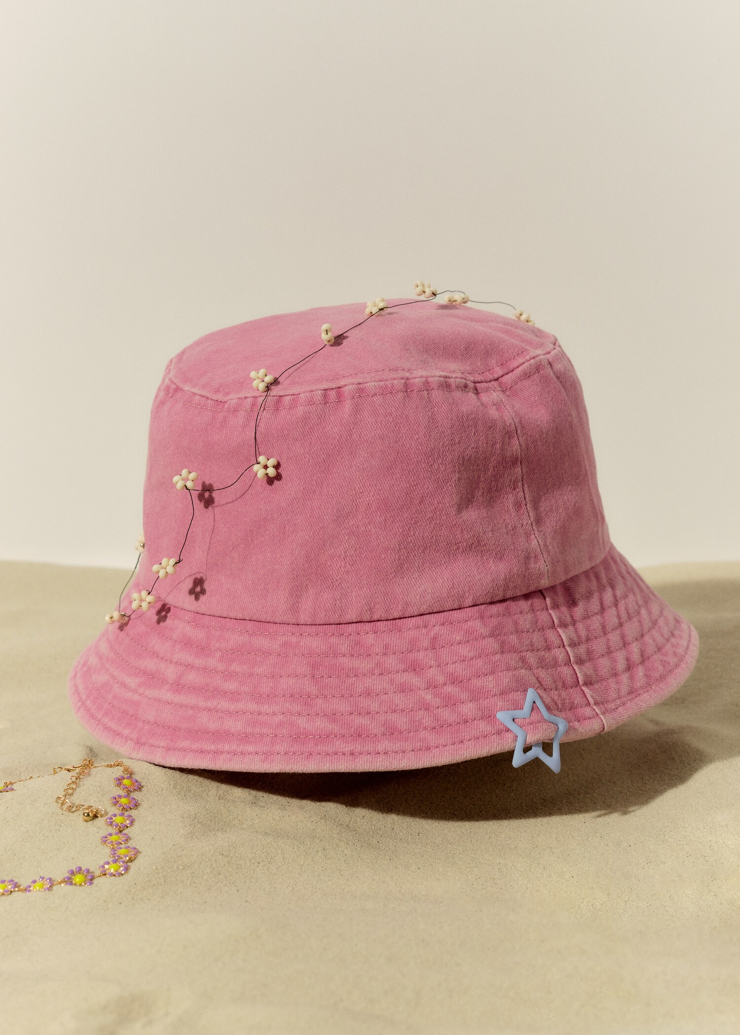 Bucket hat - Details of the article 7