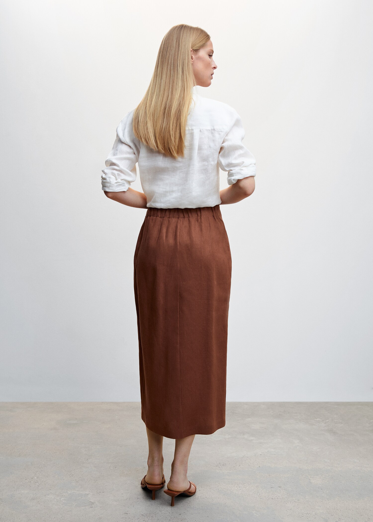 Linen-blend wrap skirt - Reverse of the article