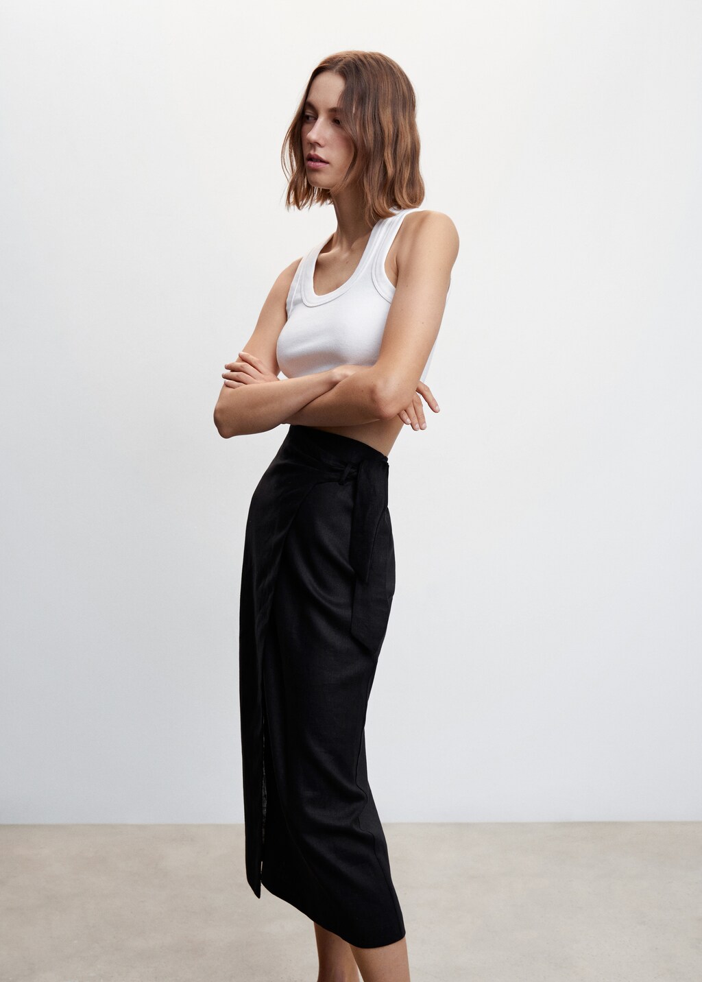 Linen-blend wrap skirt - image 4