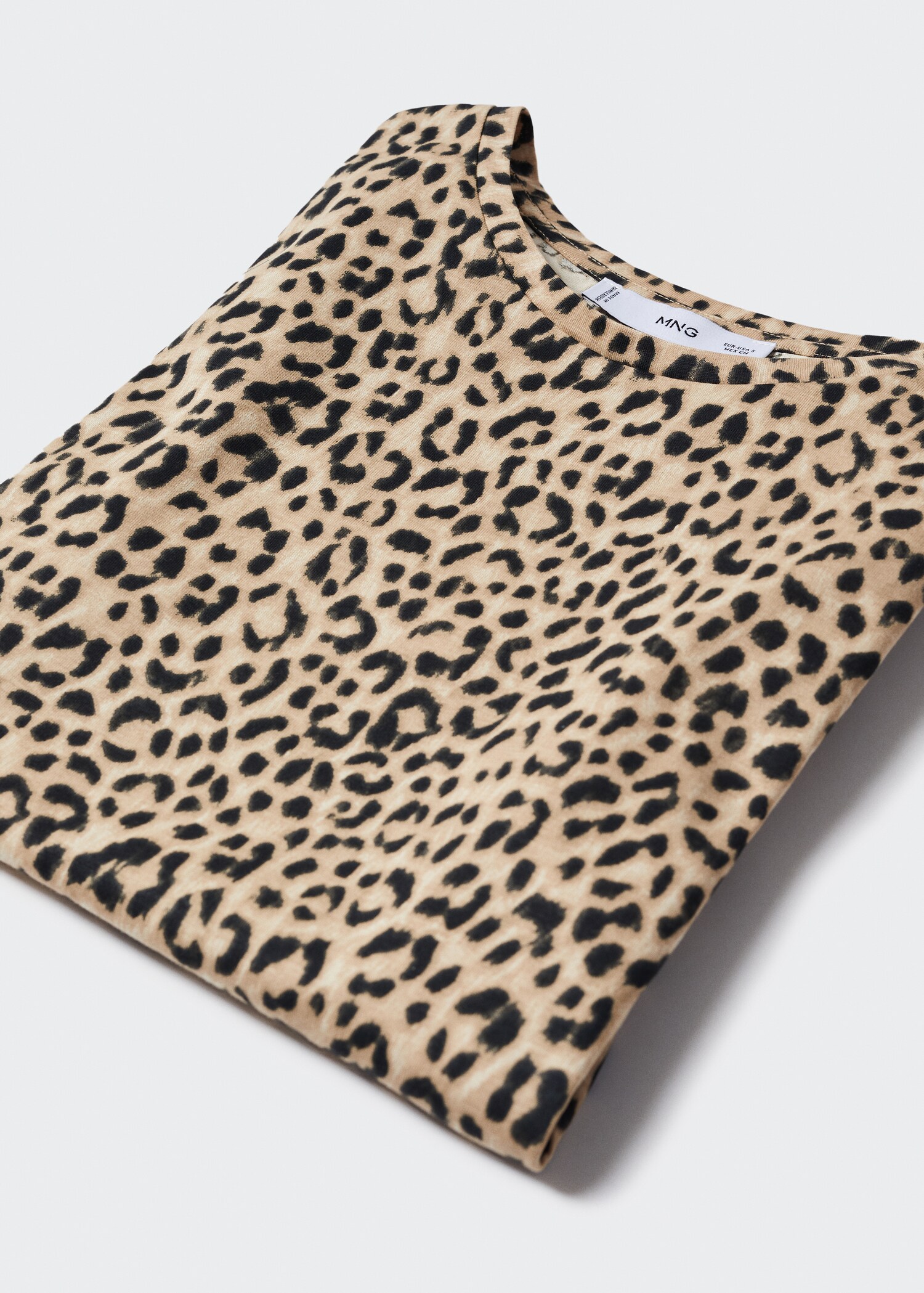 Animal print t-shirt - Details of the article 8