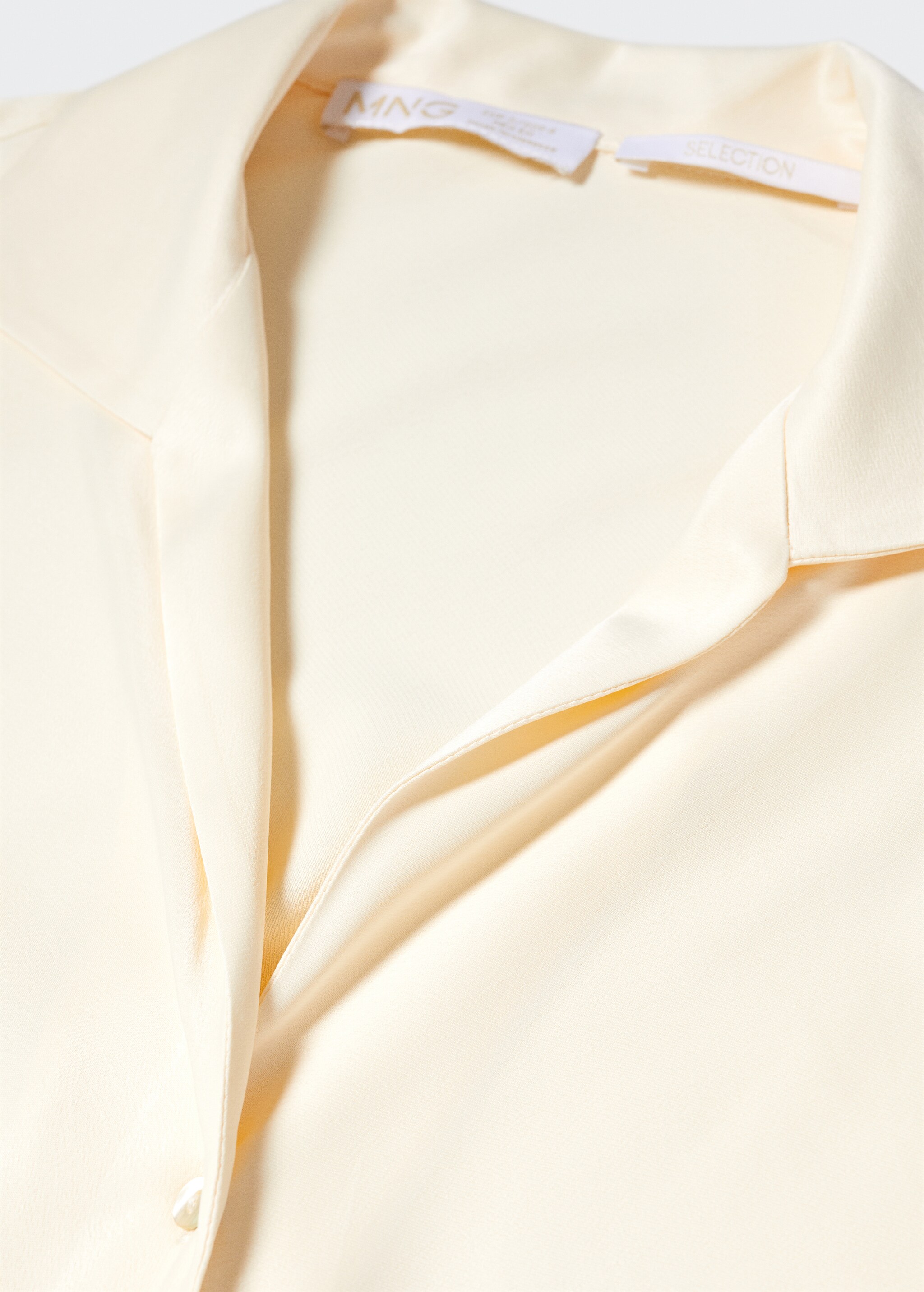 Draped fitted shirt - Details of the article 8