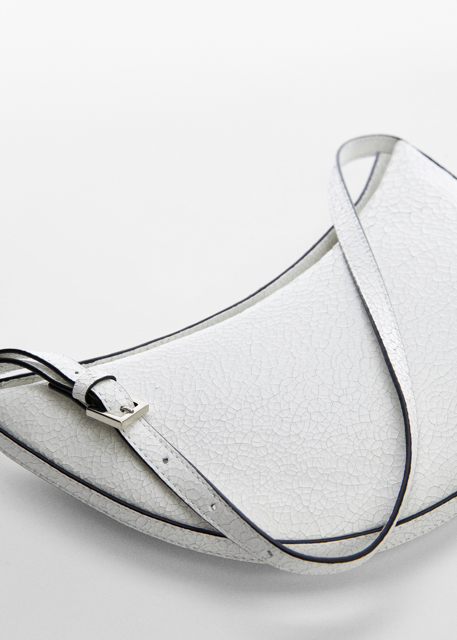 Leather shoulder bag - Details of the article 1