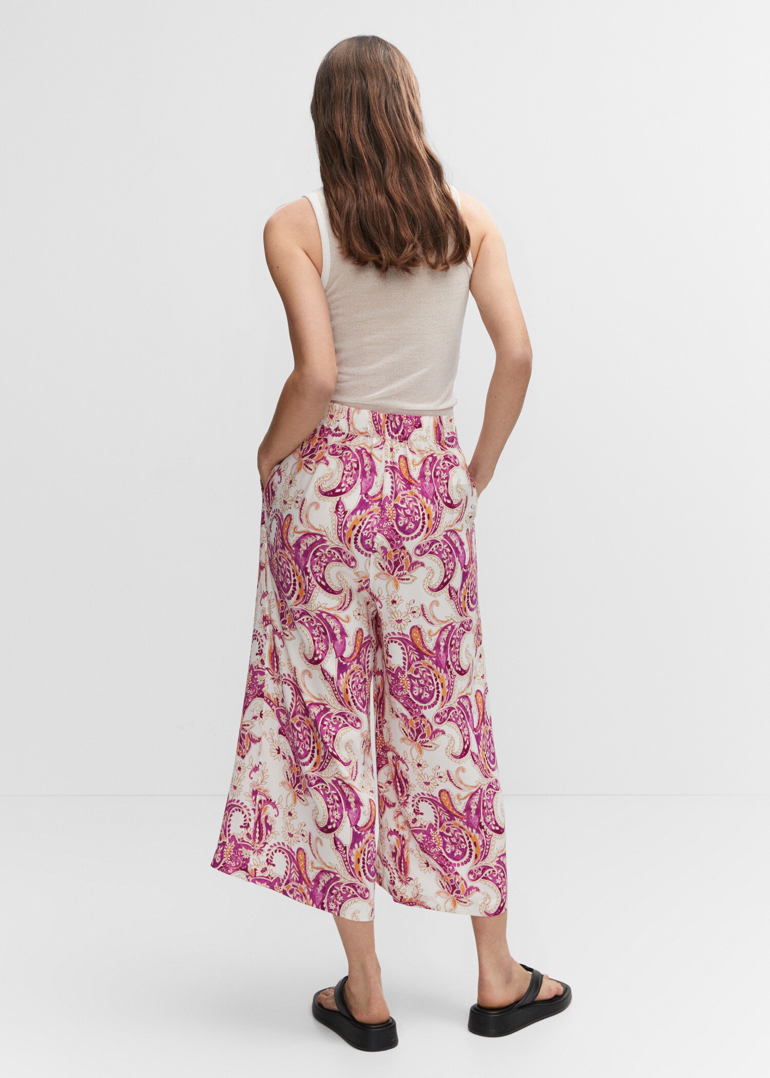 Floral print culotte trousers - Reverse of the article