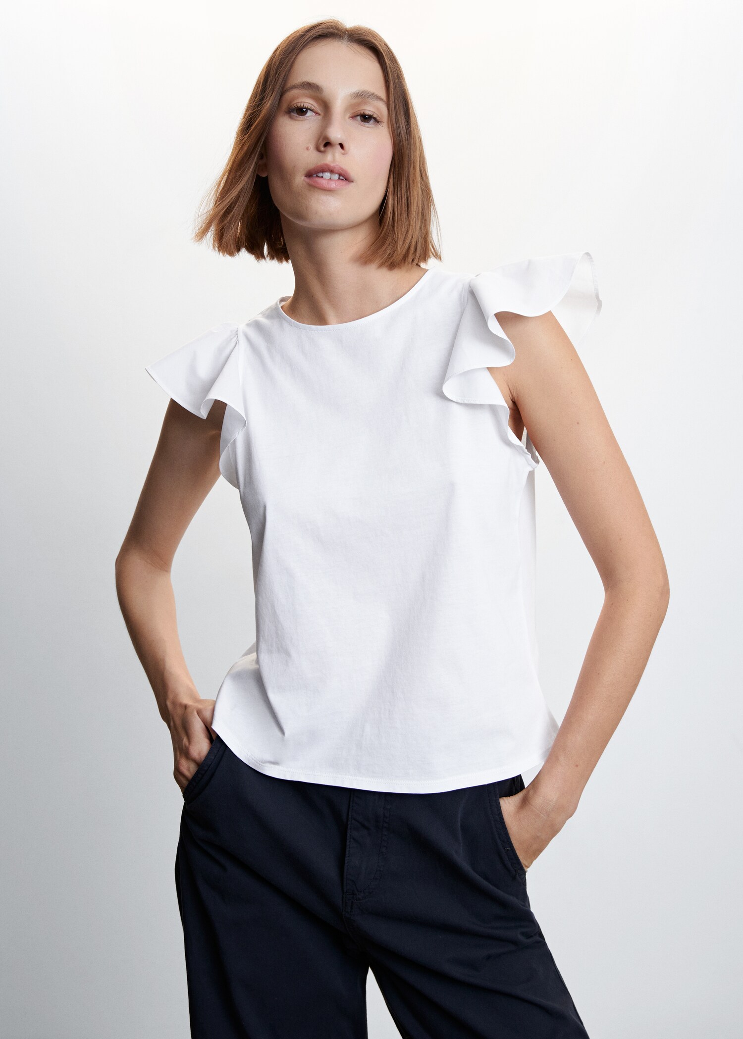 Tricou mâneci cu volan - Plan mediu