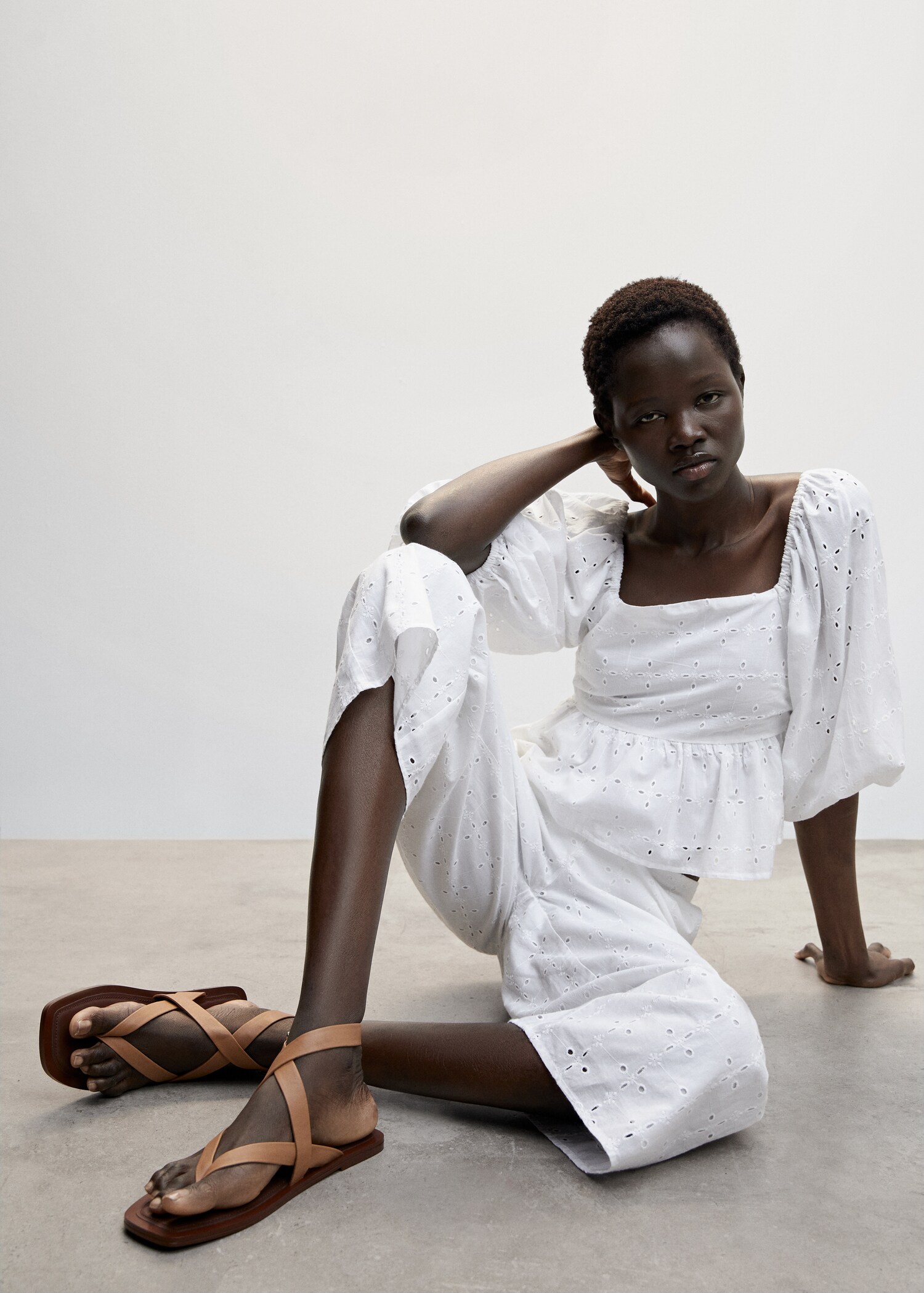Puff sleeves blouse - Details of the article 2
